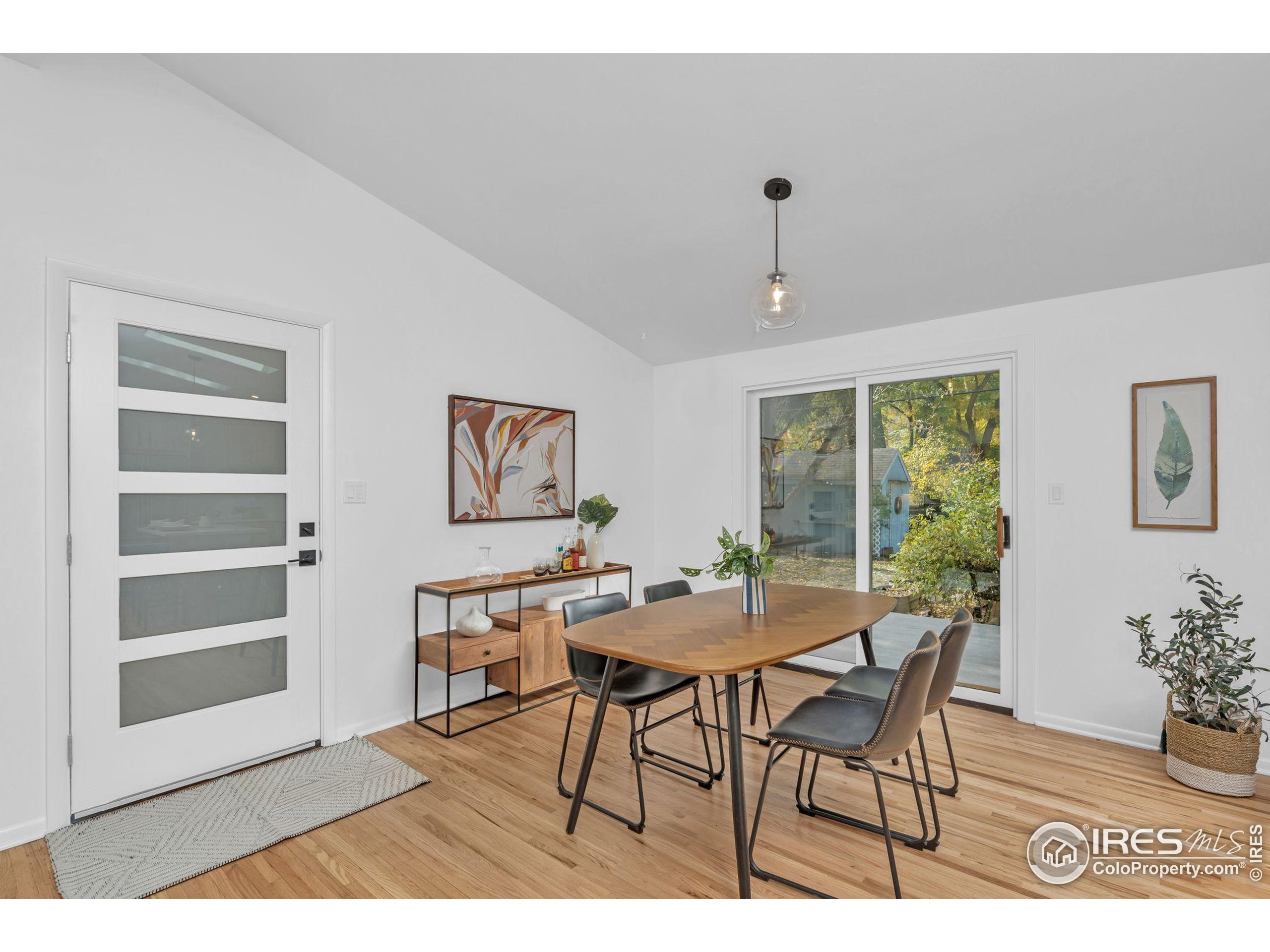 161 S 35th St