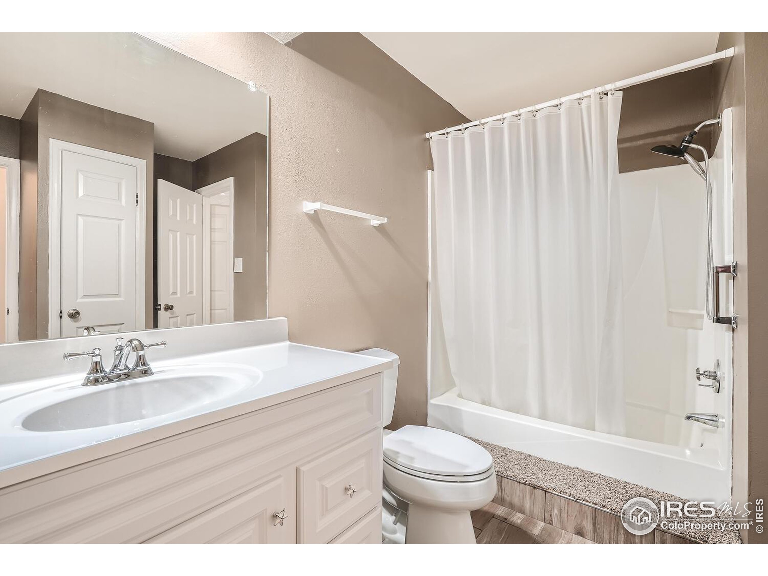 8472 Everett Way Unit: A