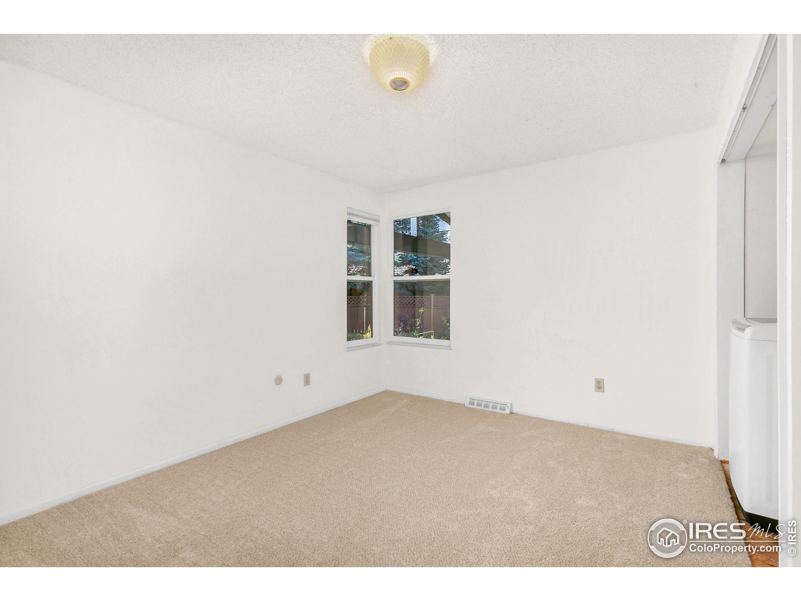 2974 Nogales Ct