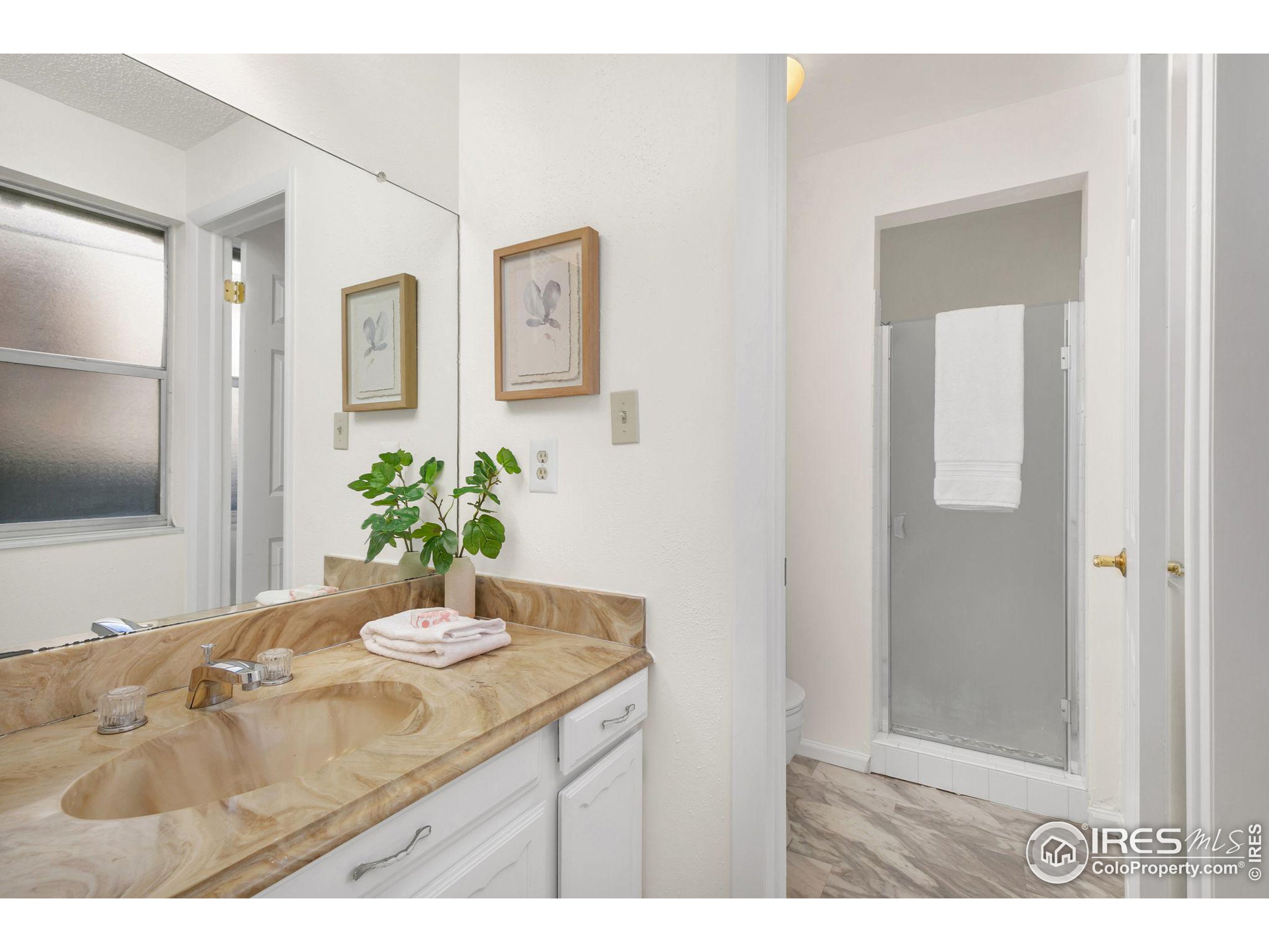 2974 Nogales Ct