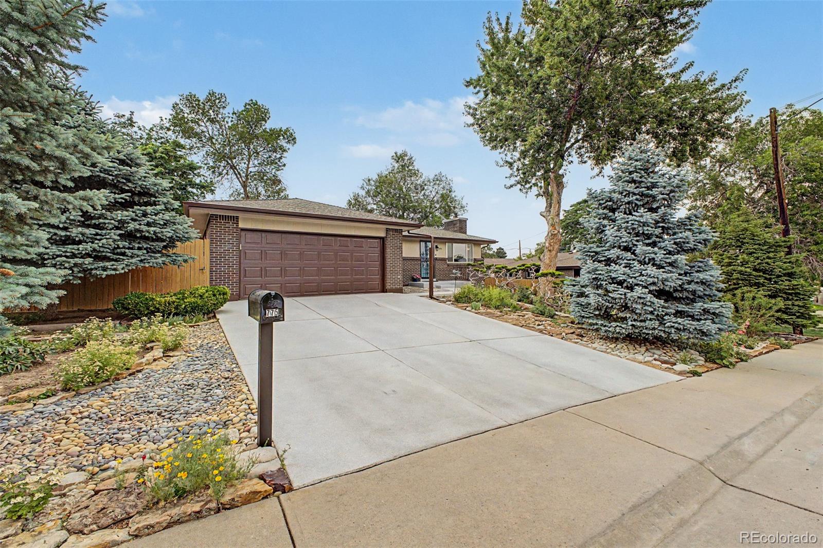 775 Van Gordon Court