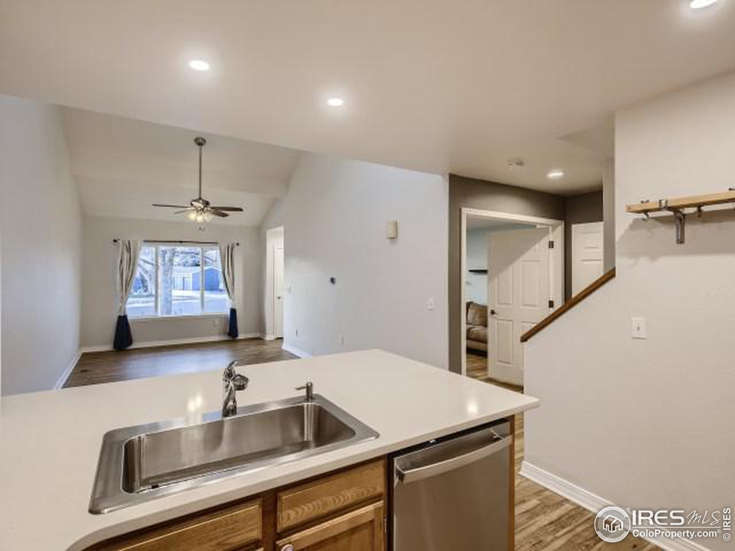1167 James Ct Unit: 5