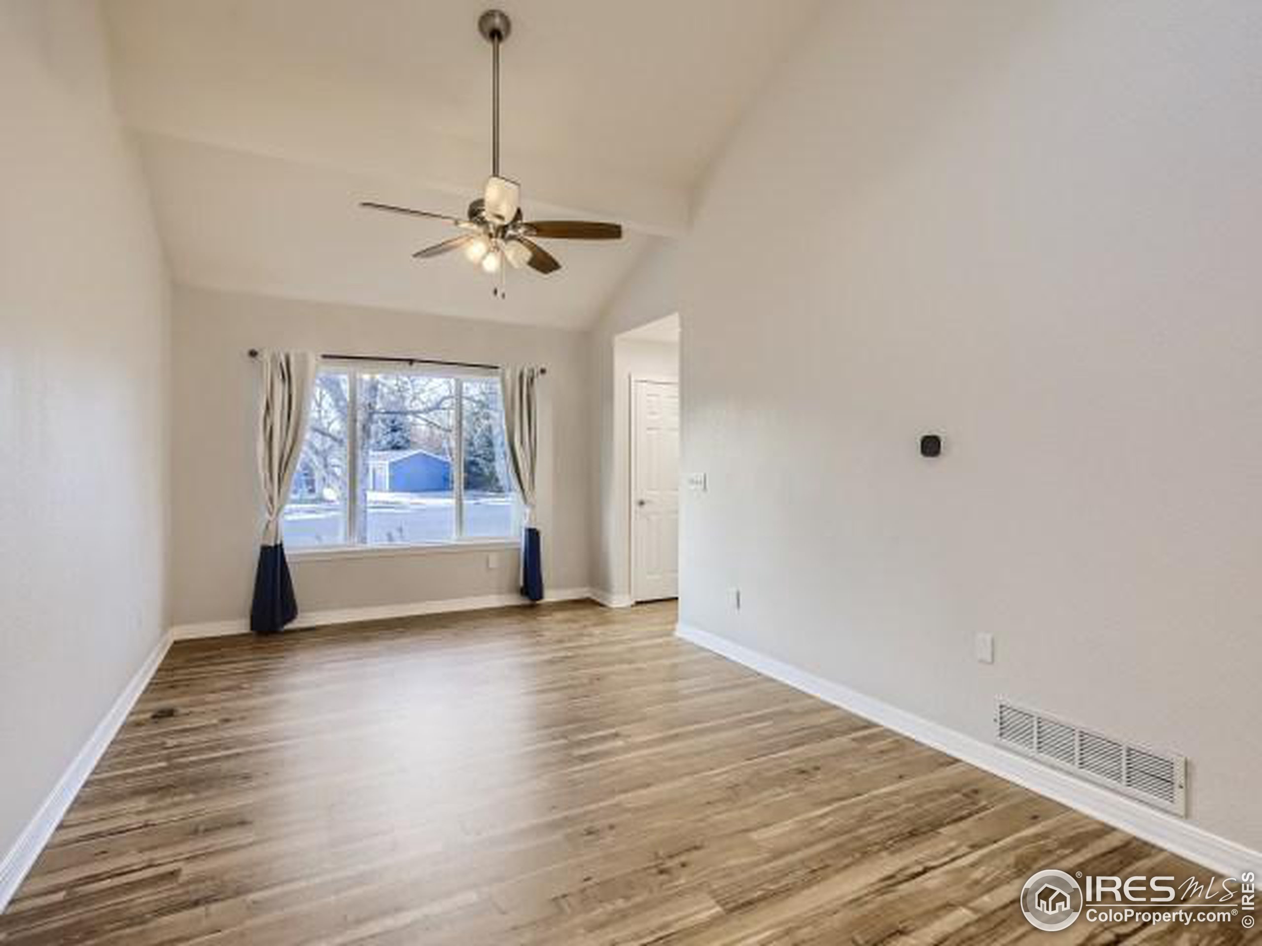 1167 James Ct Unit: 5