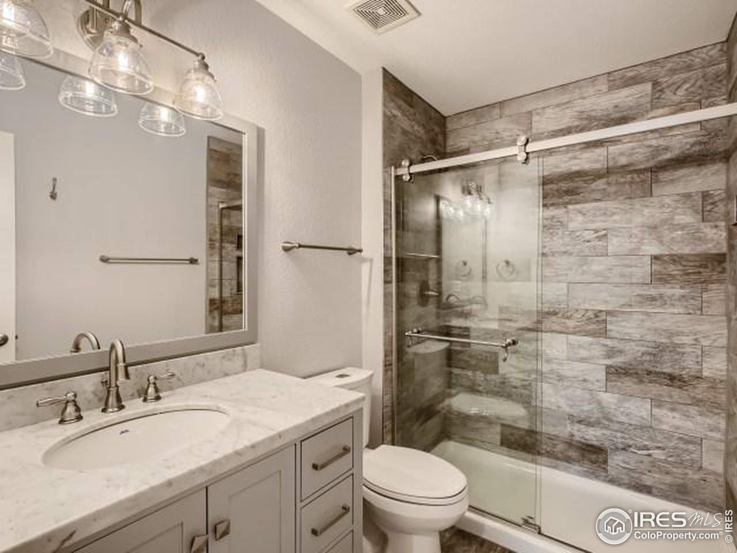 1167 James Ct Unit: 5