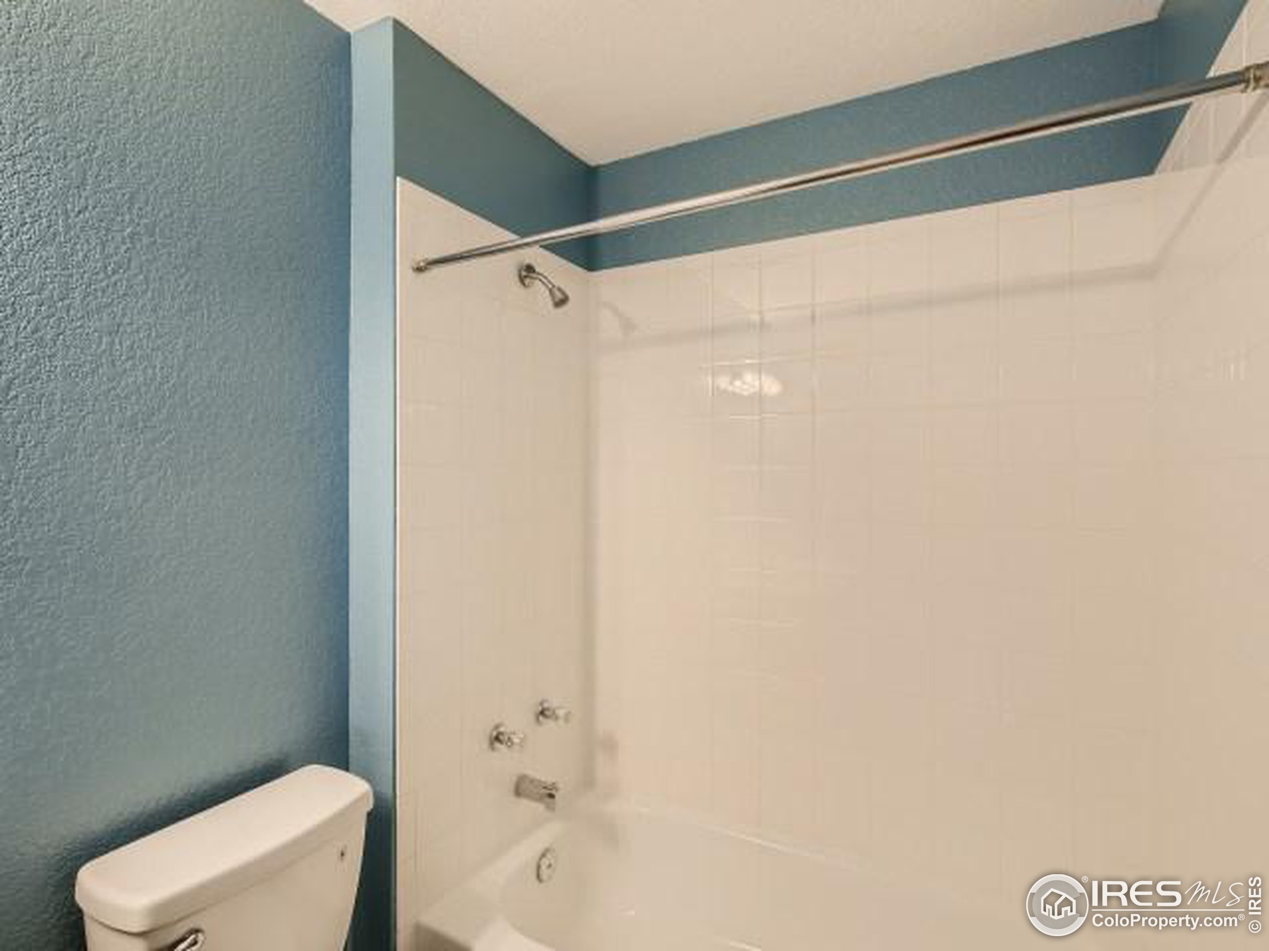 1167 James Ct Unit: 5