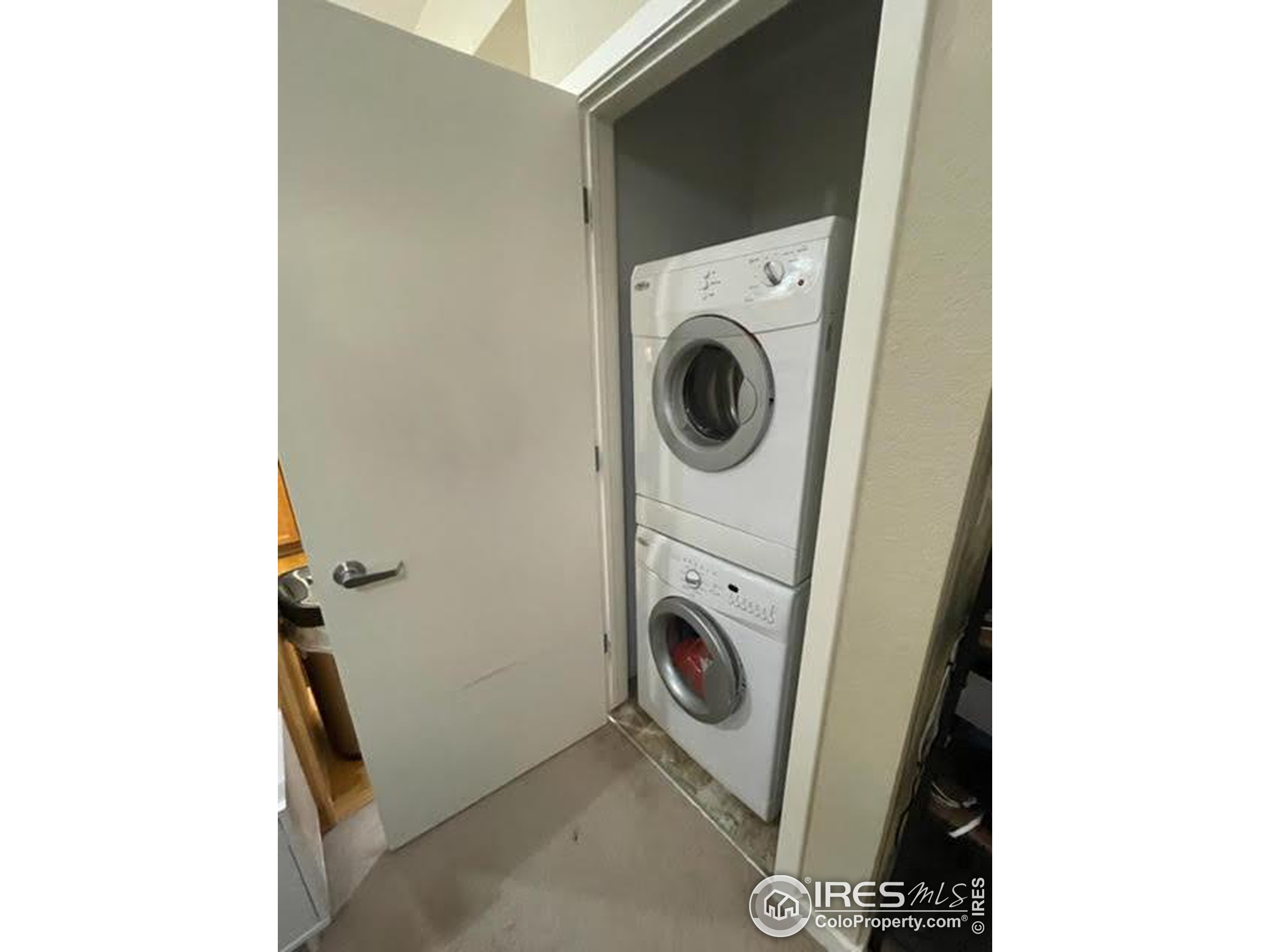 2850 E College Ave Unit: 102