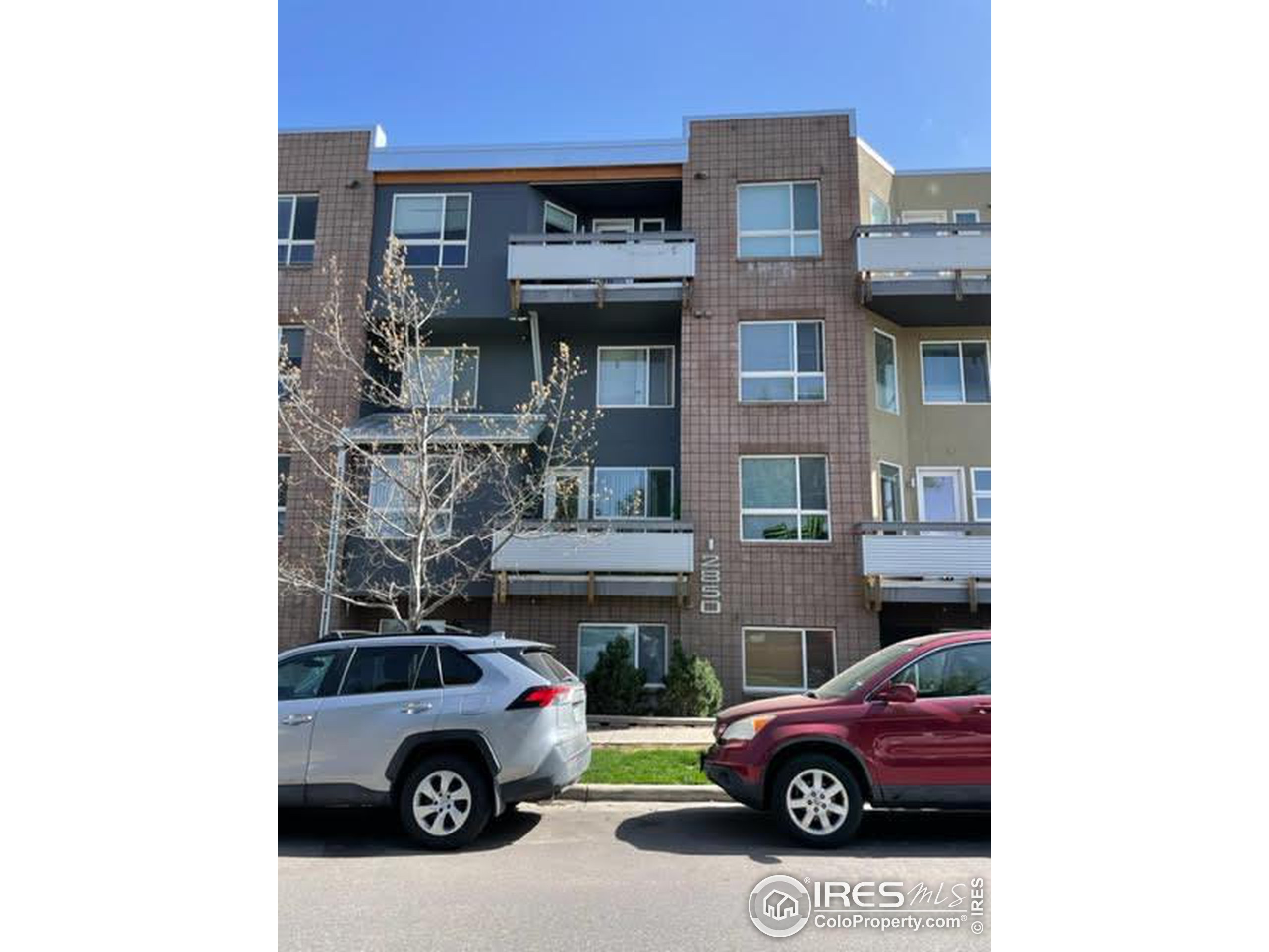 2850 E College Ave Unit: 102