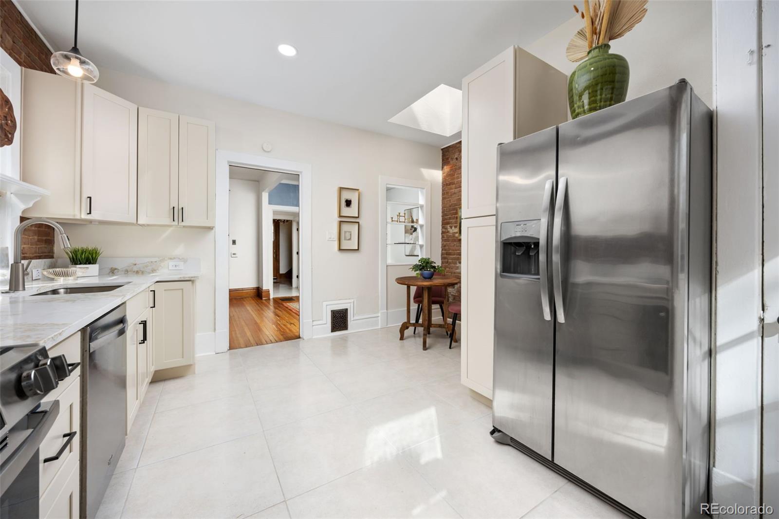 1344 N Marion Street