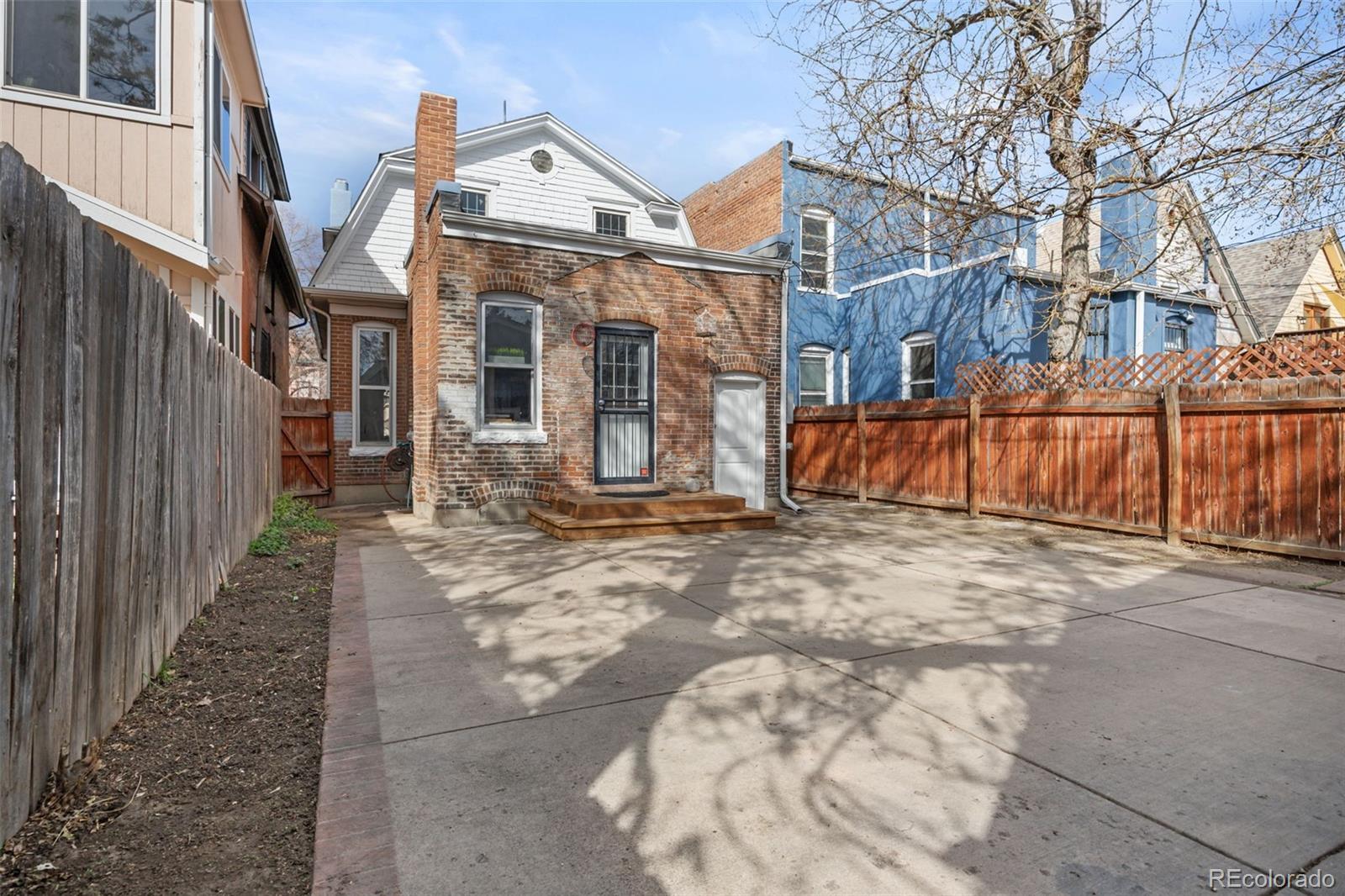 1344 N Marion Street