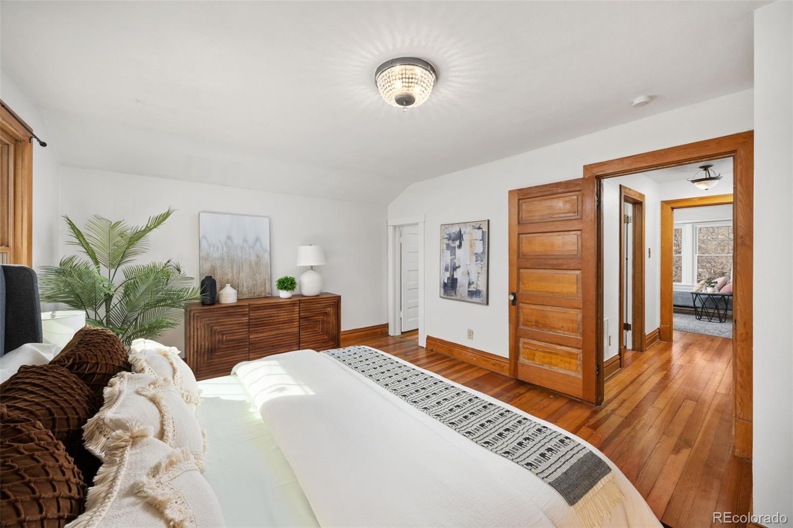 1344 N Marion Street