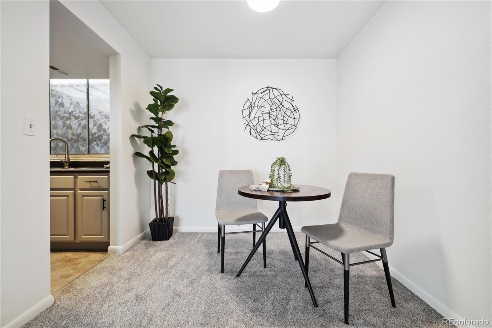 301 W Lehow Avenue Unit: 14B