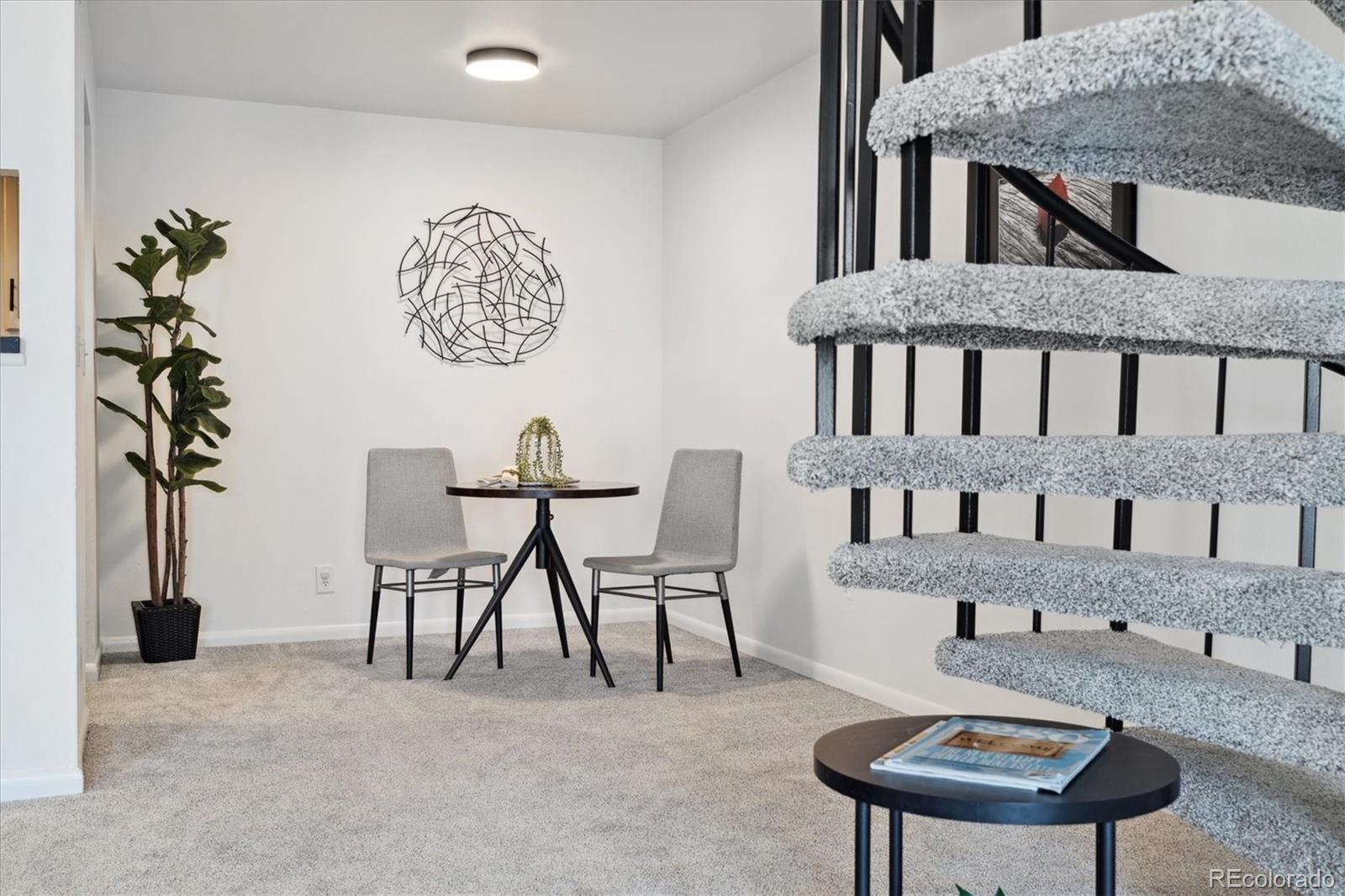 301 W Lehow Avenue Unit: 14B