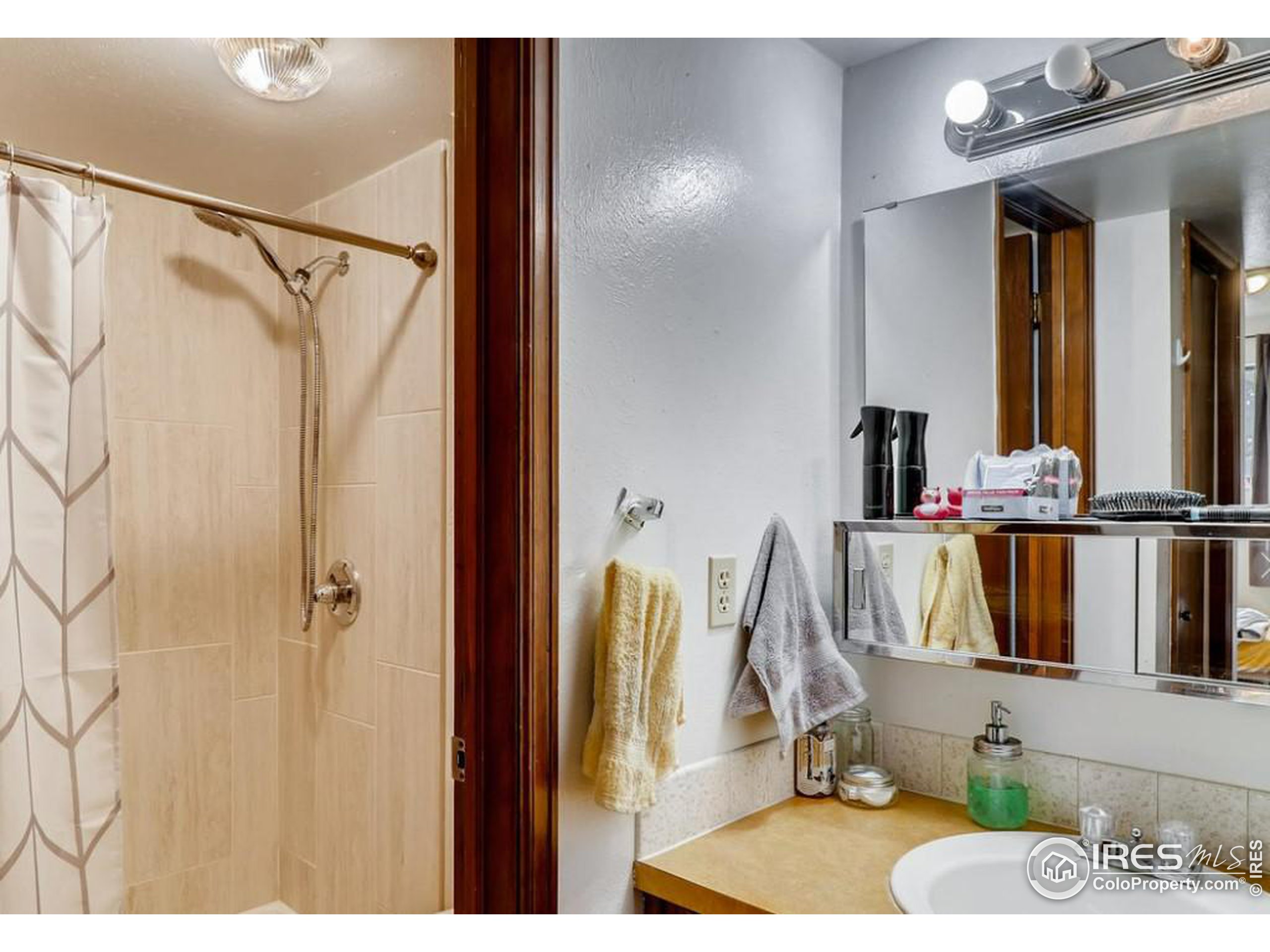 625 Manhattan Pl Unit: 213