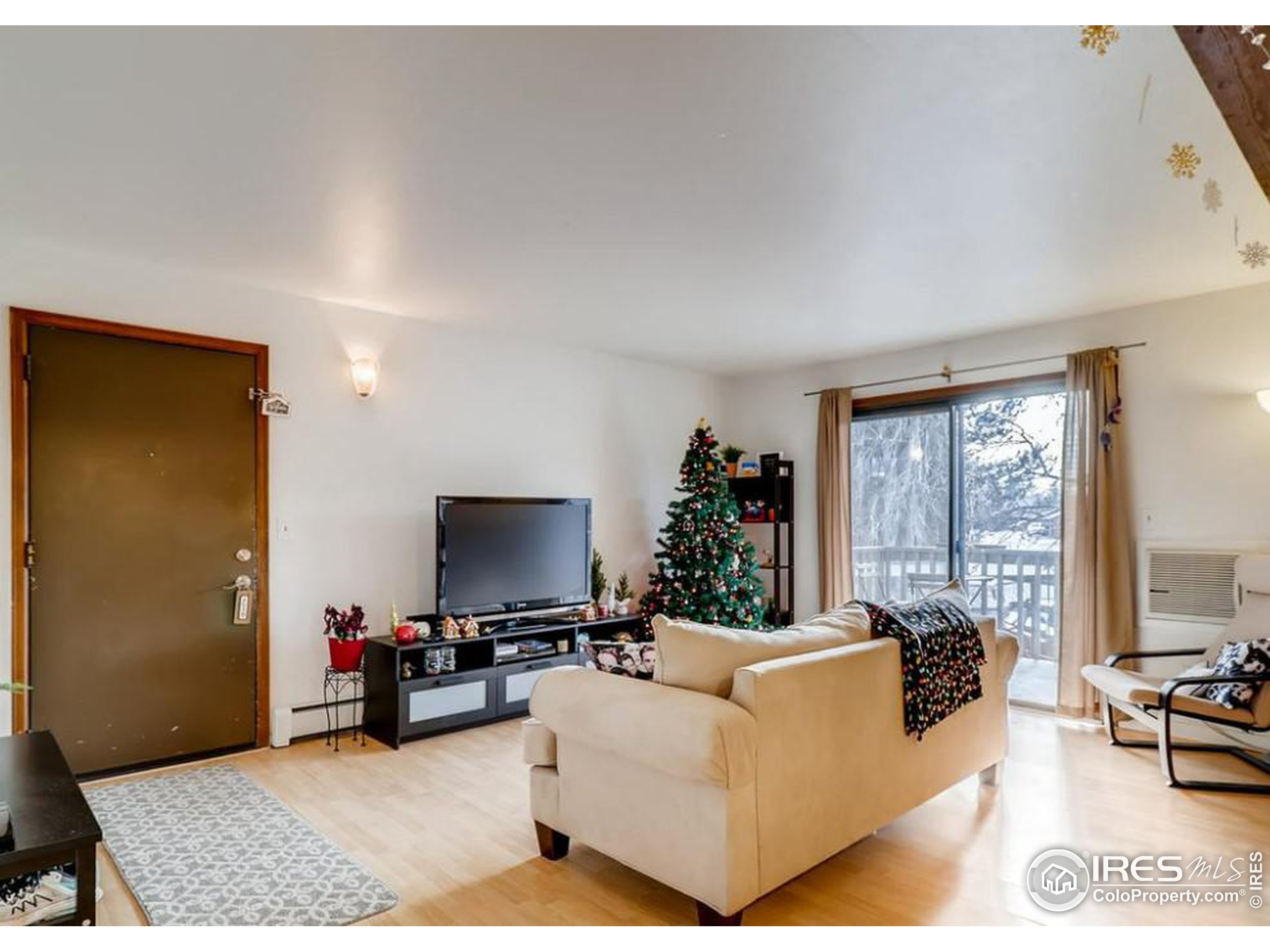 625 Manhattan Pl Unit: 213