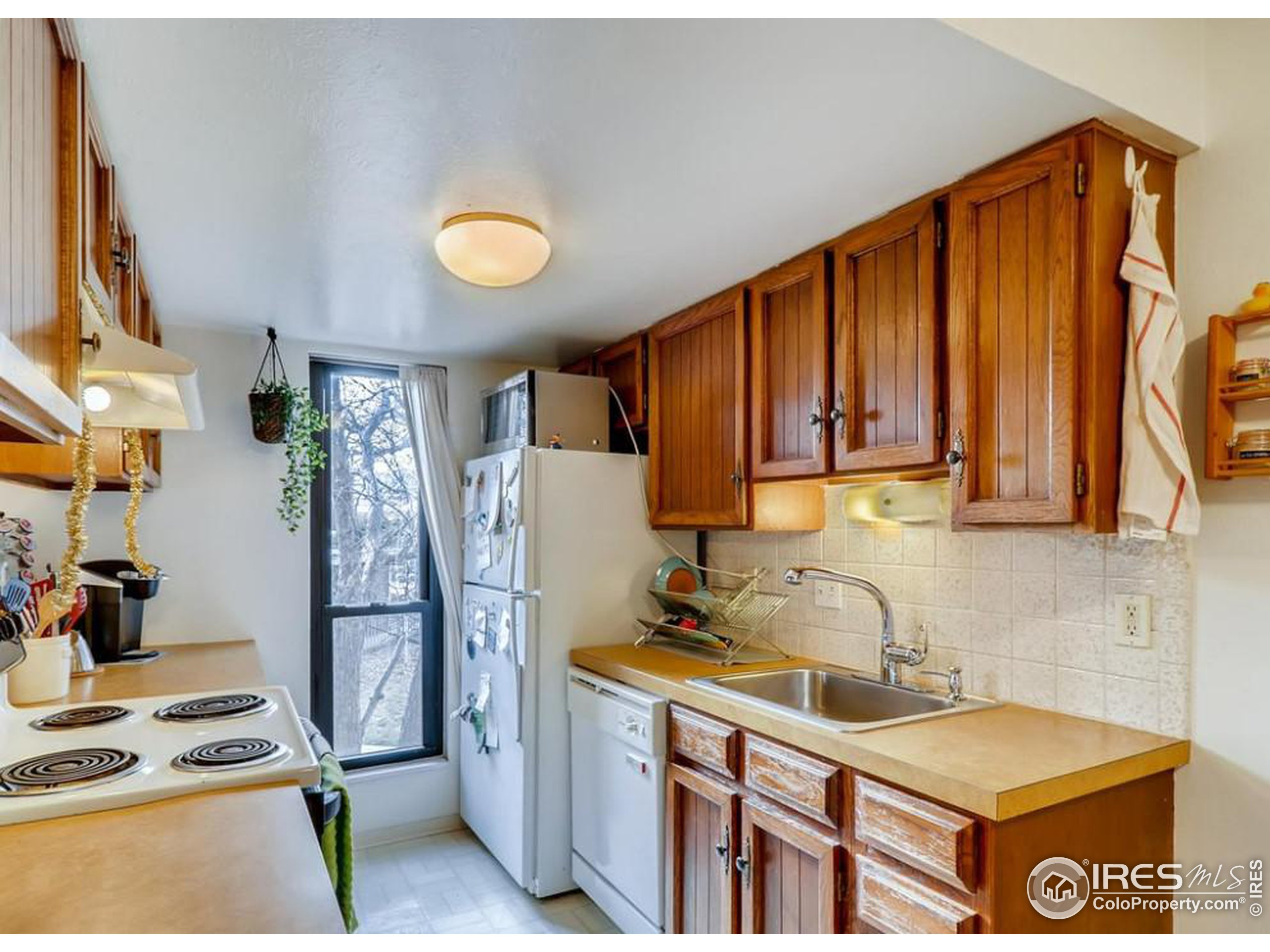 625 Manhattan Pl Unit: 213