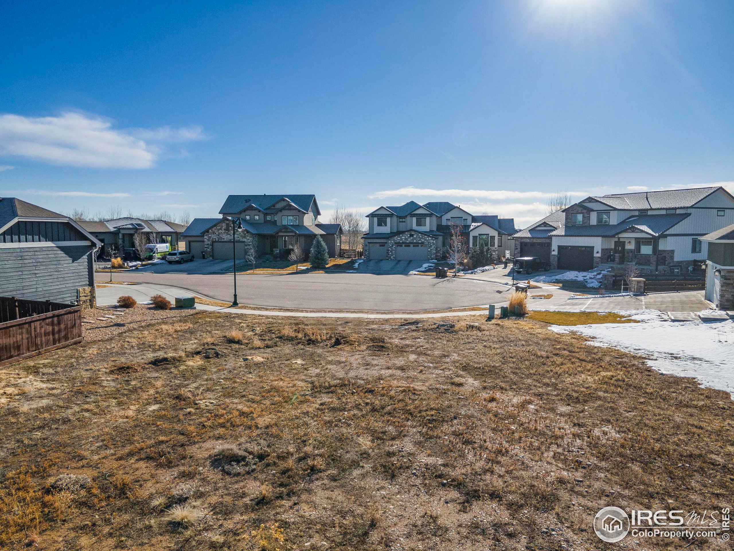 6009 Sunny Crest Dr