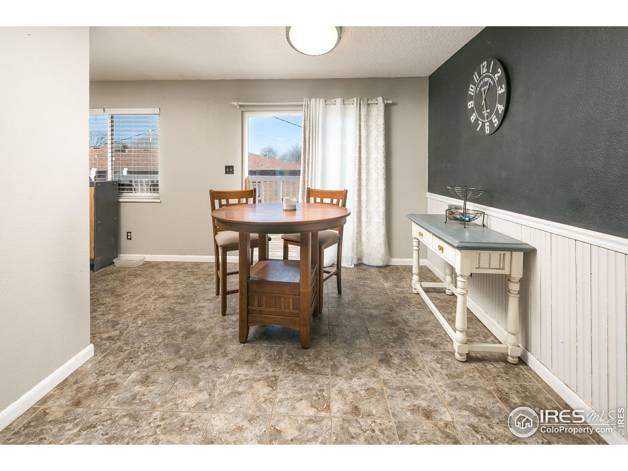 4 Cedar Ct