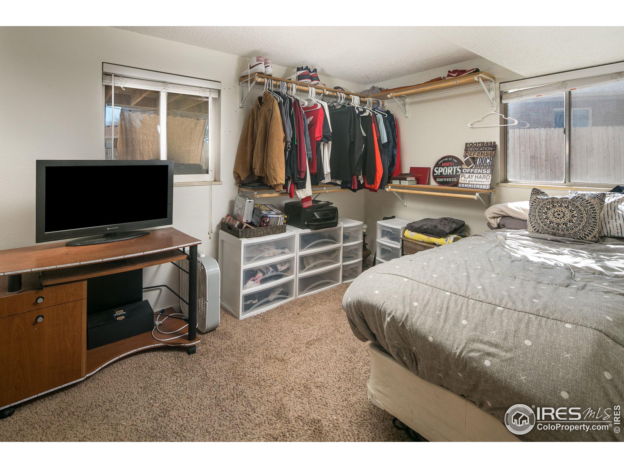 4 Cedar Ct