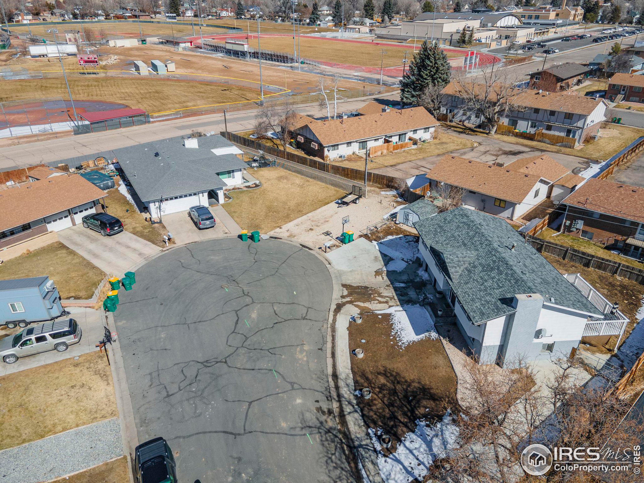 4 Cedar Ct