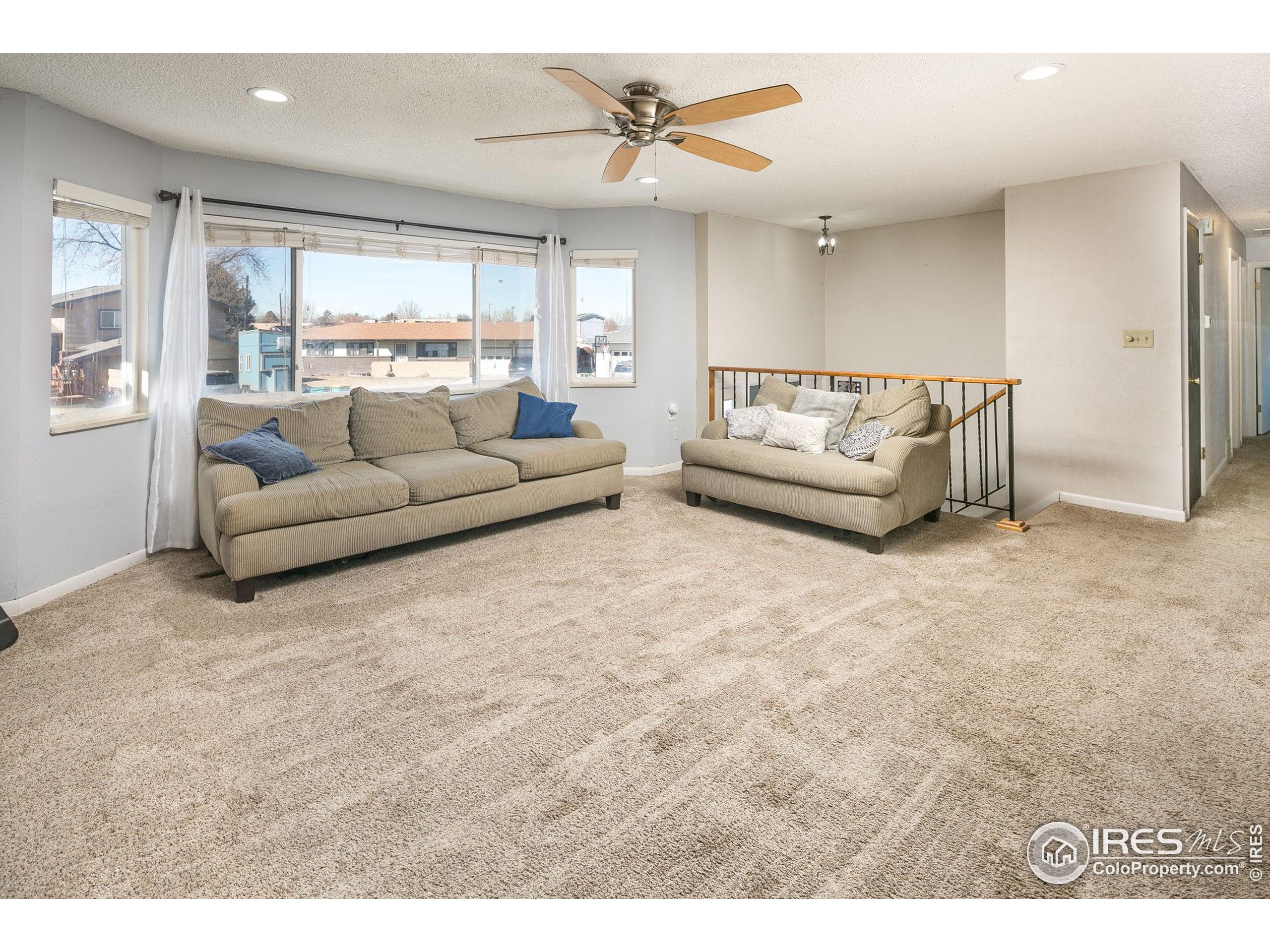 4 Cedar Ct