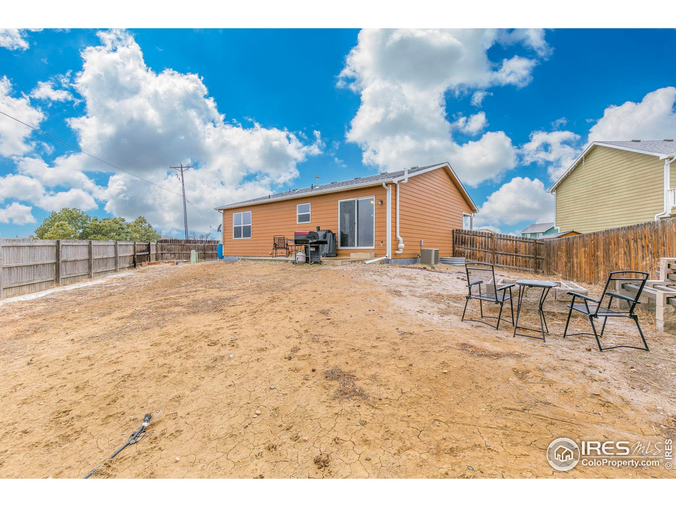 4828 Everest Pl
