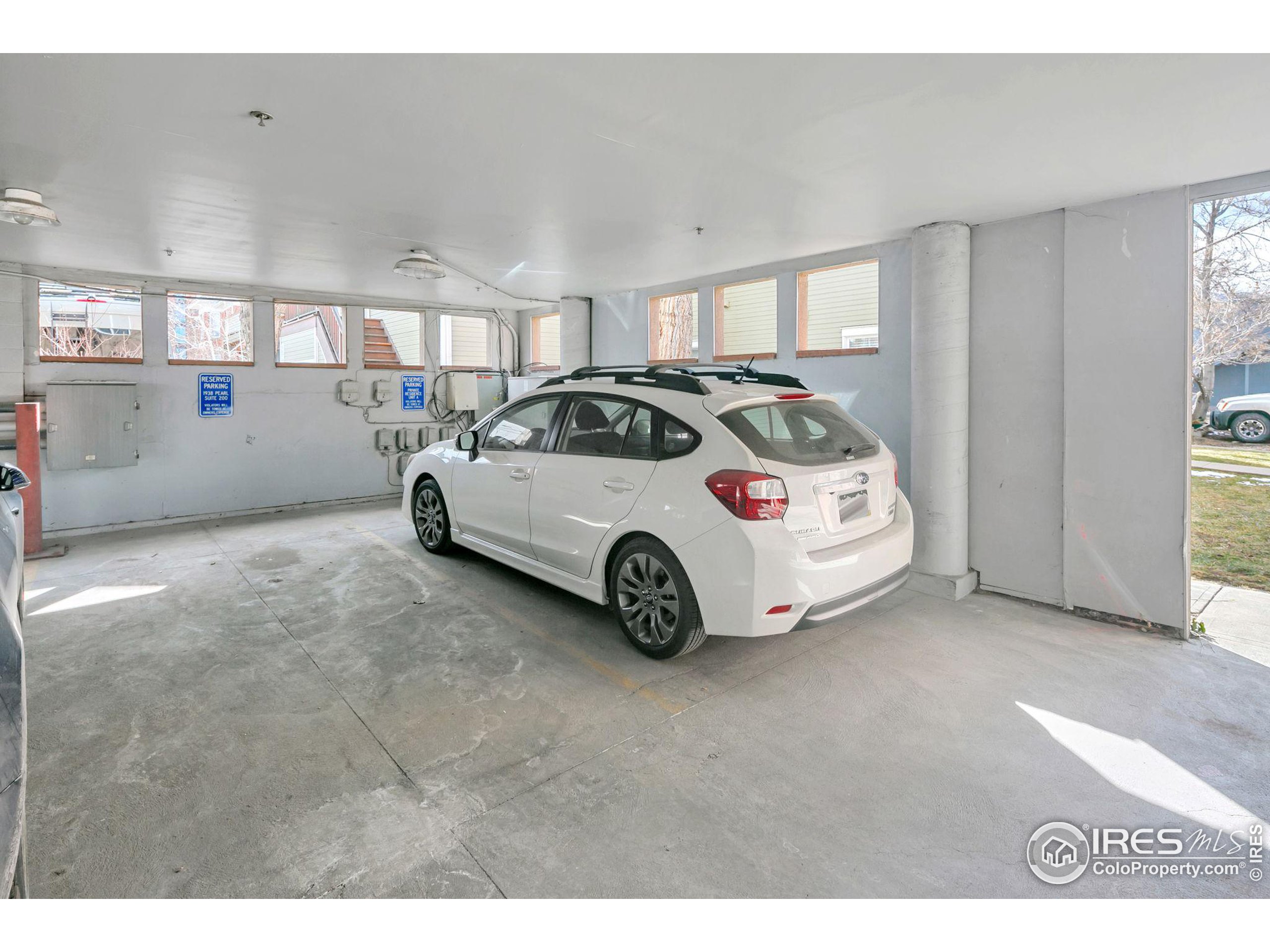 1938 Pearl St Unit: 201
