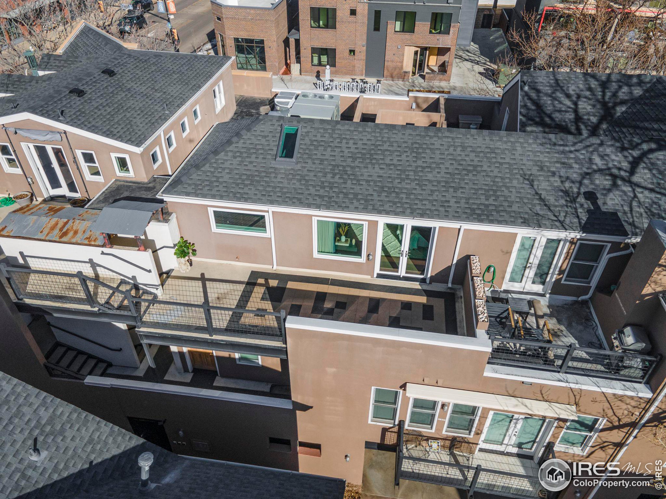1938 Pearl St Unit: 201