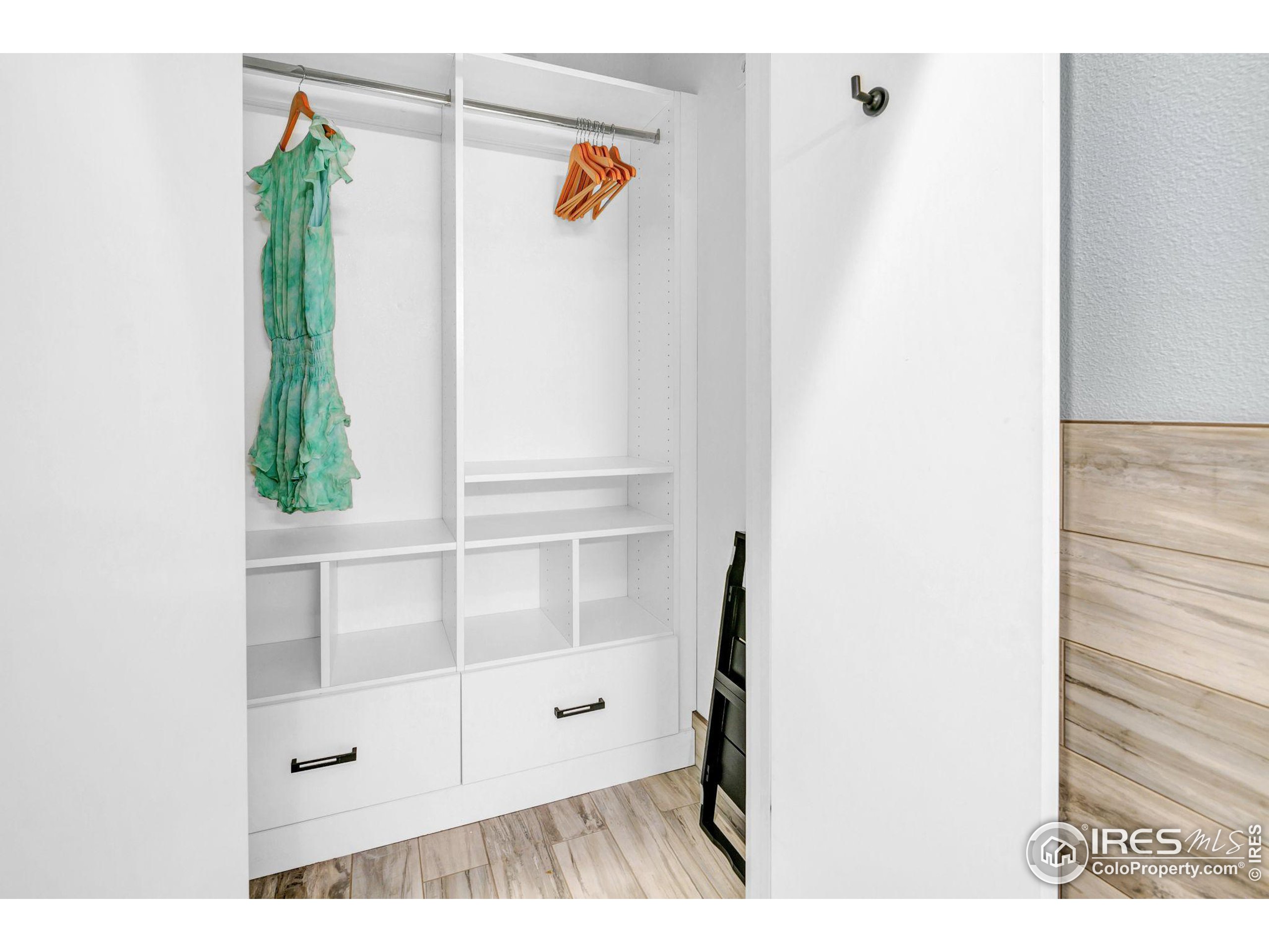 1938 Pearl St Unit: 201