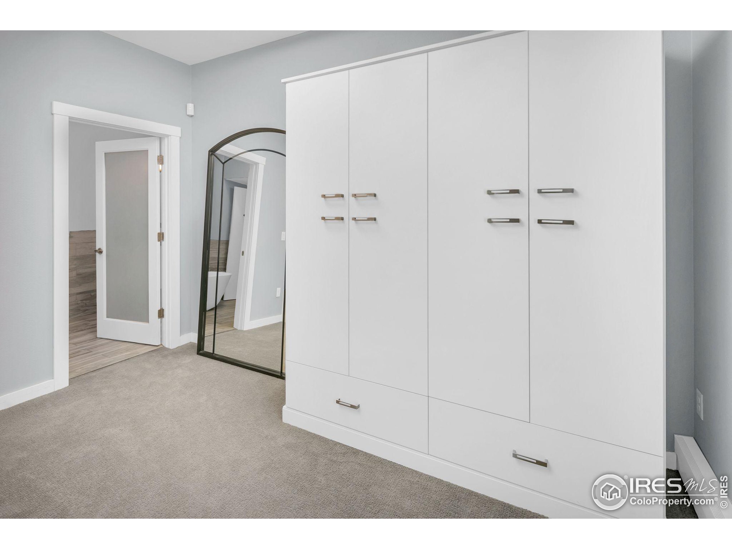 1938 Pearl St Unit: 201