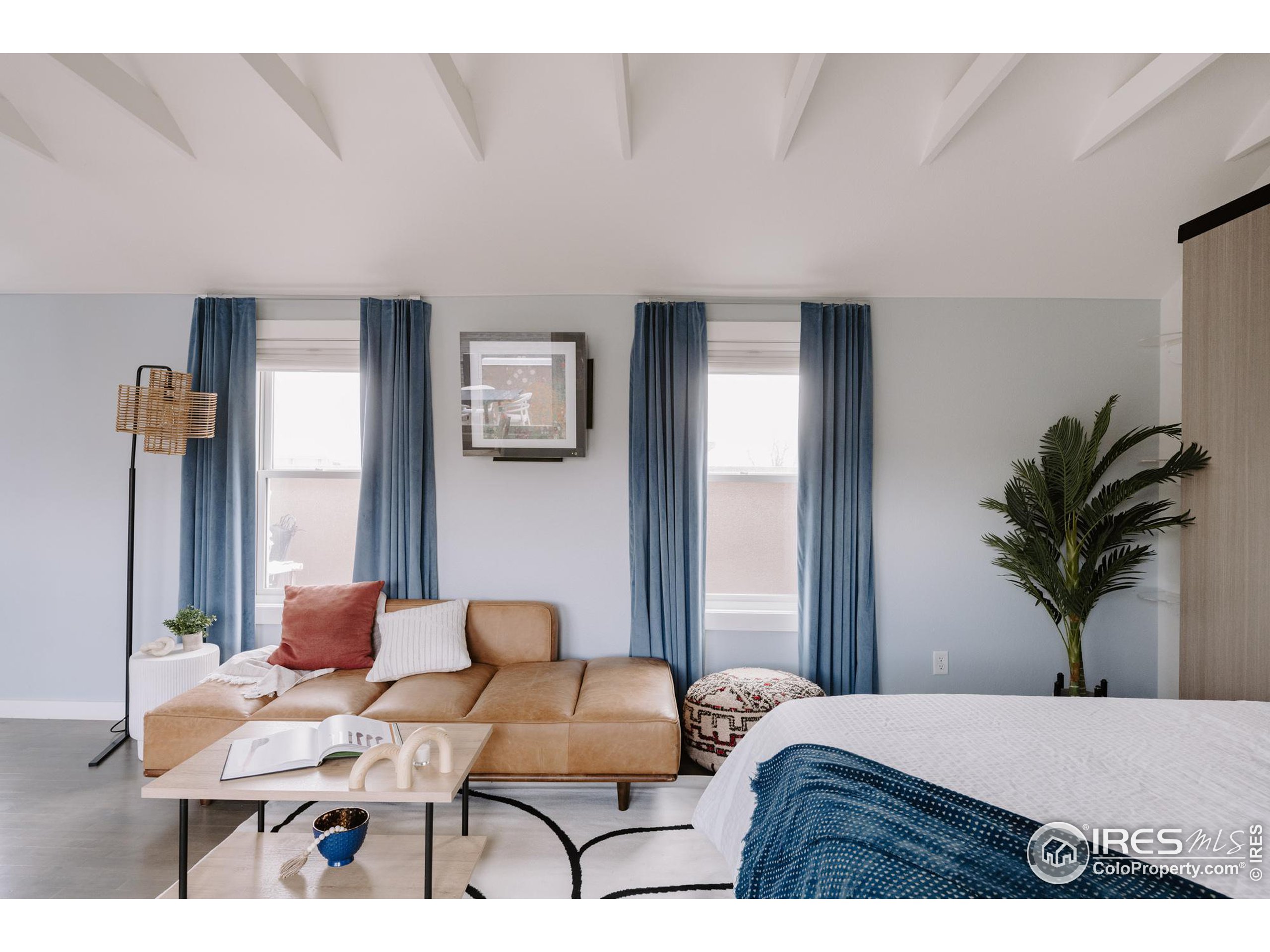 1938 Pearl St Unit: 201