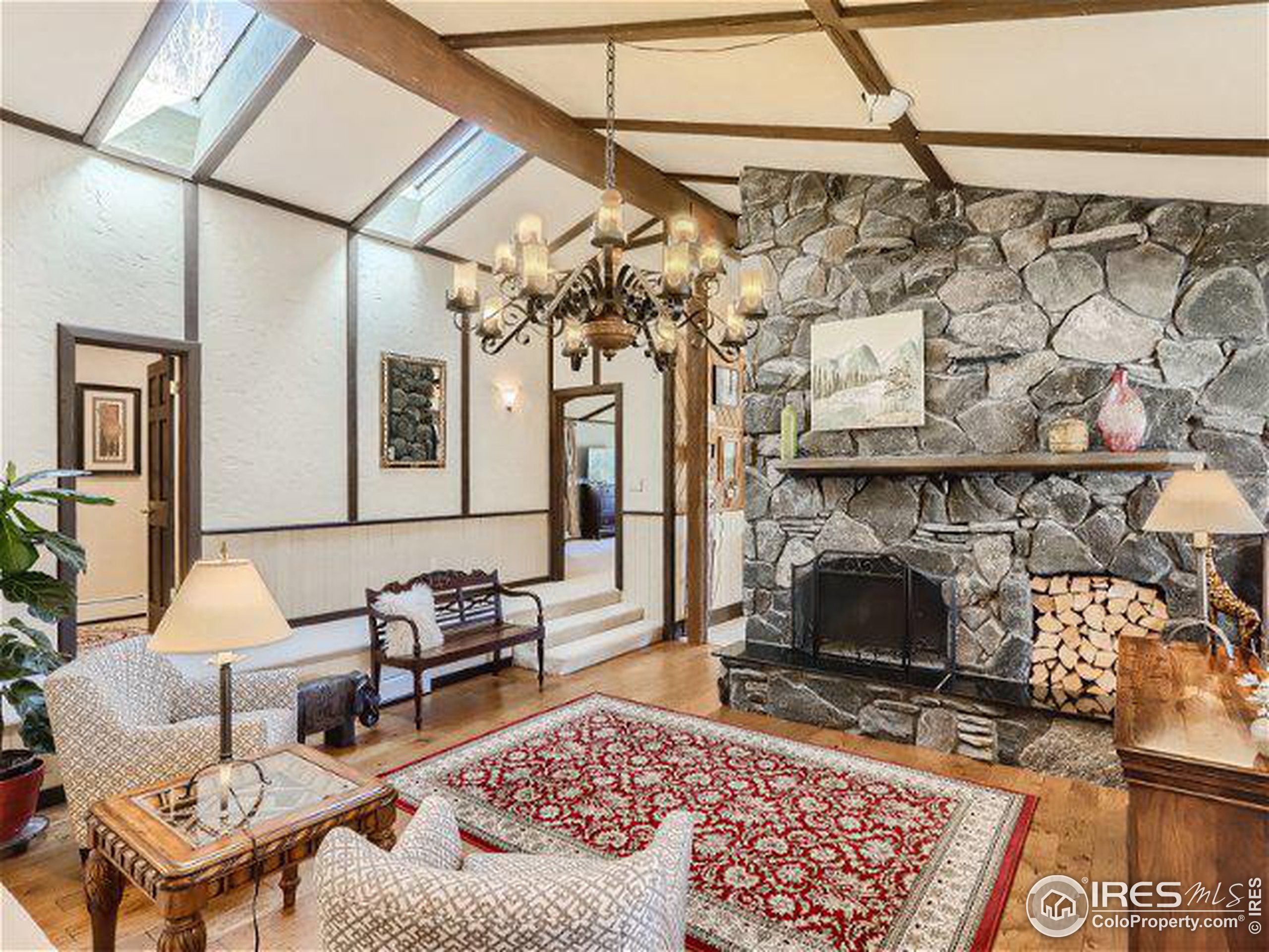 7218 Cardinal Ln