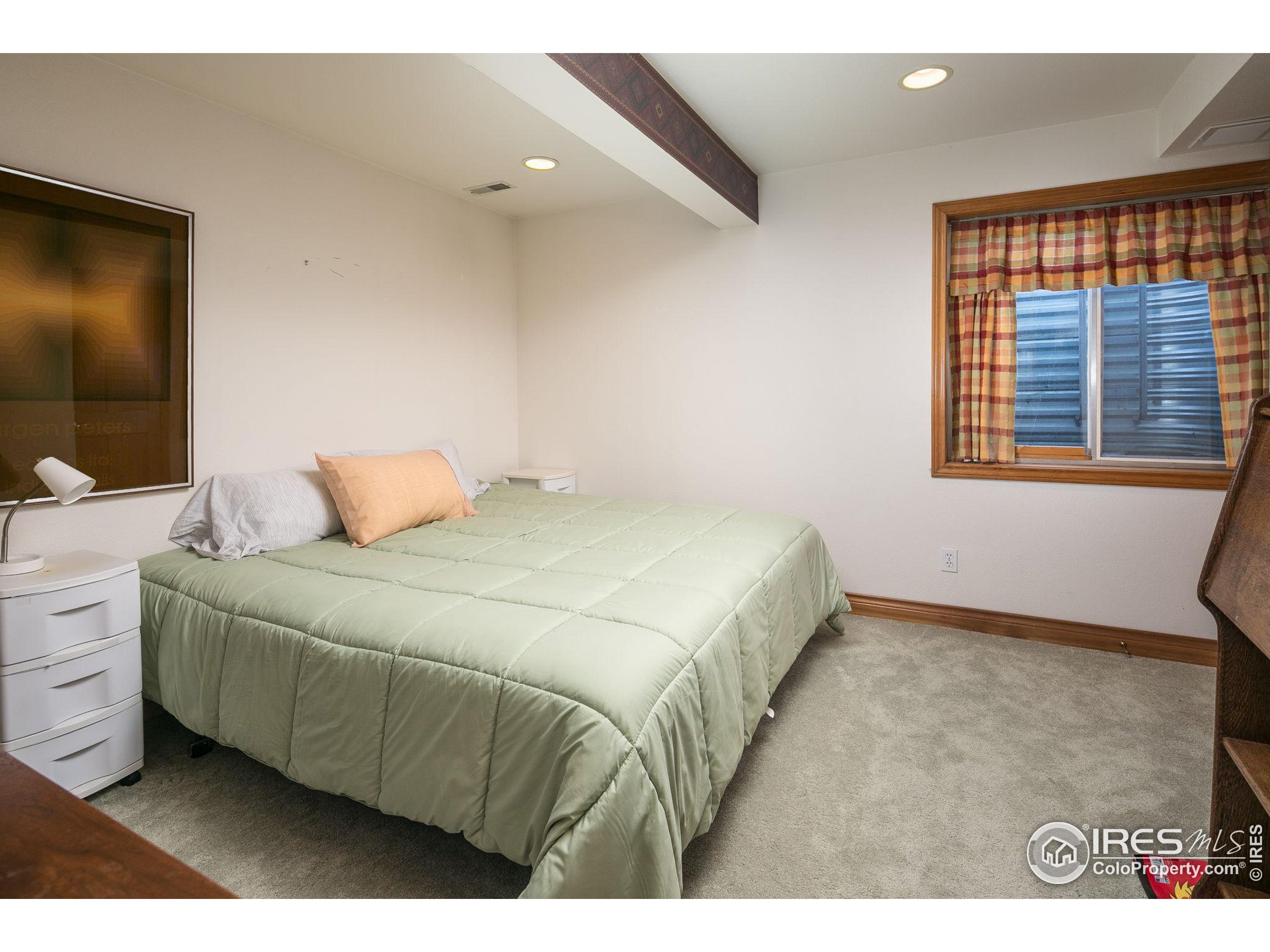 5551 Jewel Creek Ct