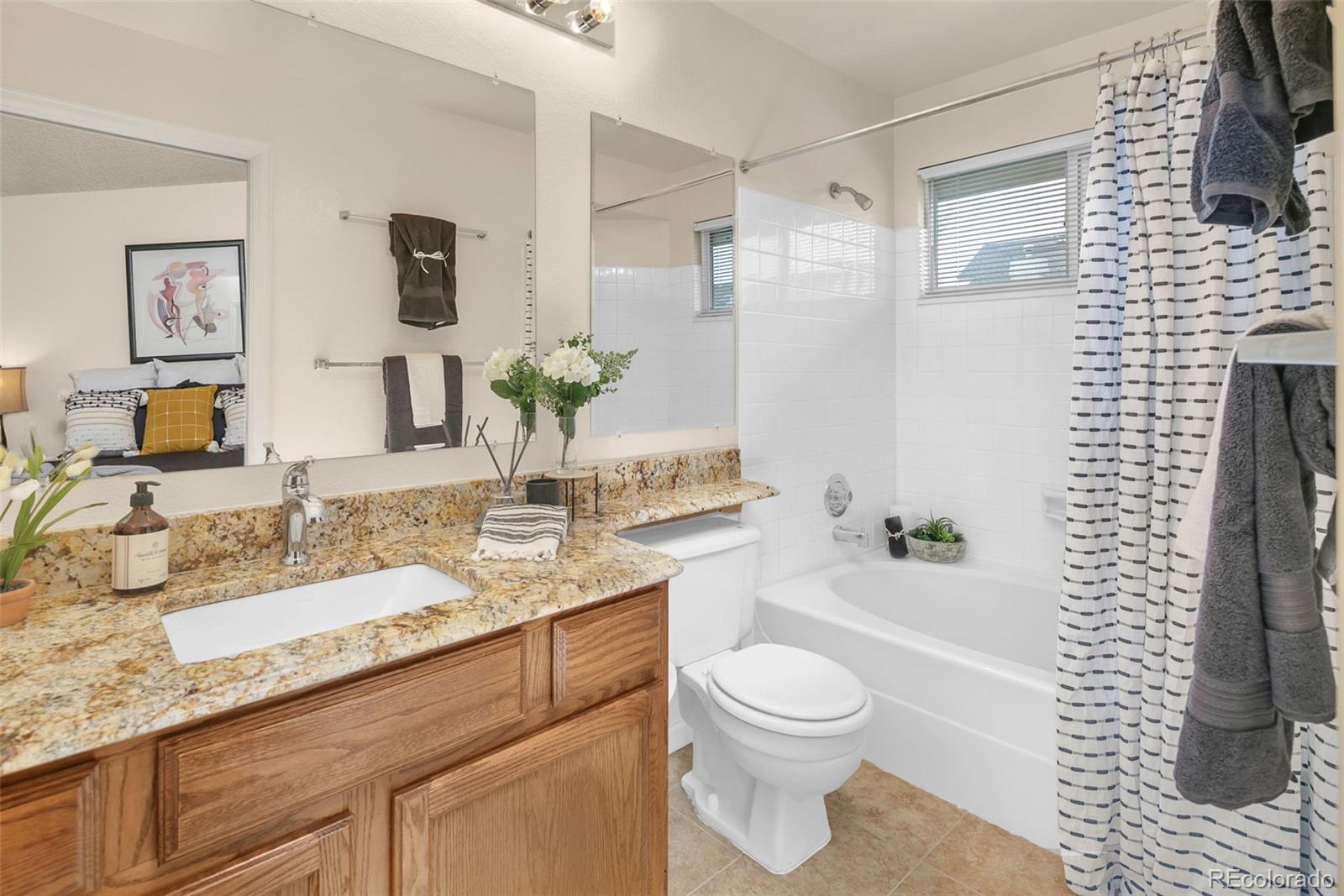 2181 S Troy Way Unit: 101