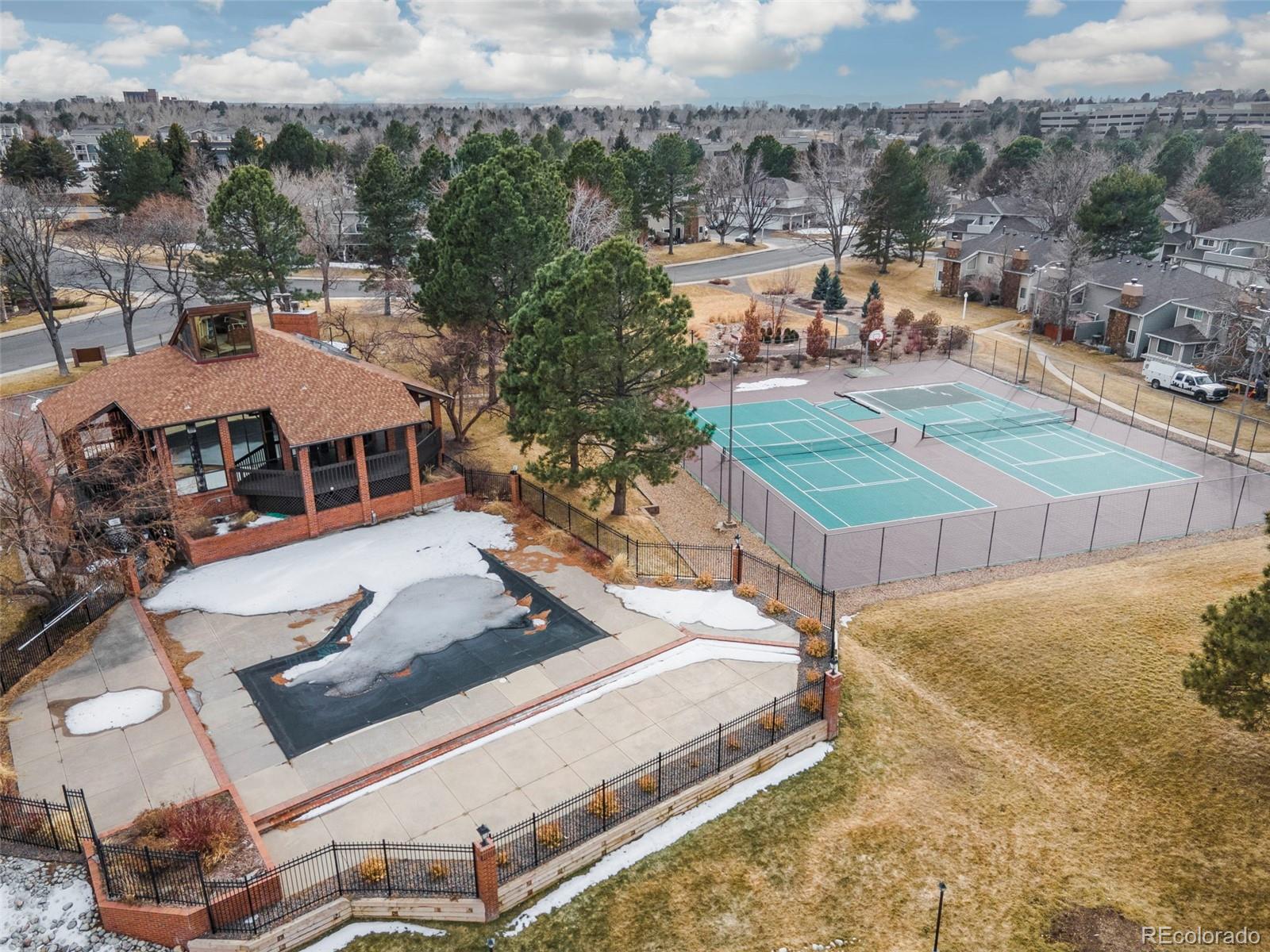 2181 S Troy Way Unit: 101
