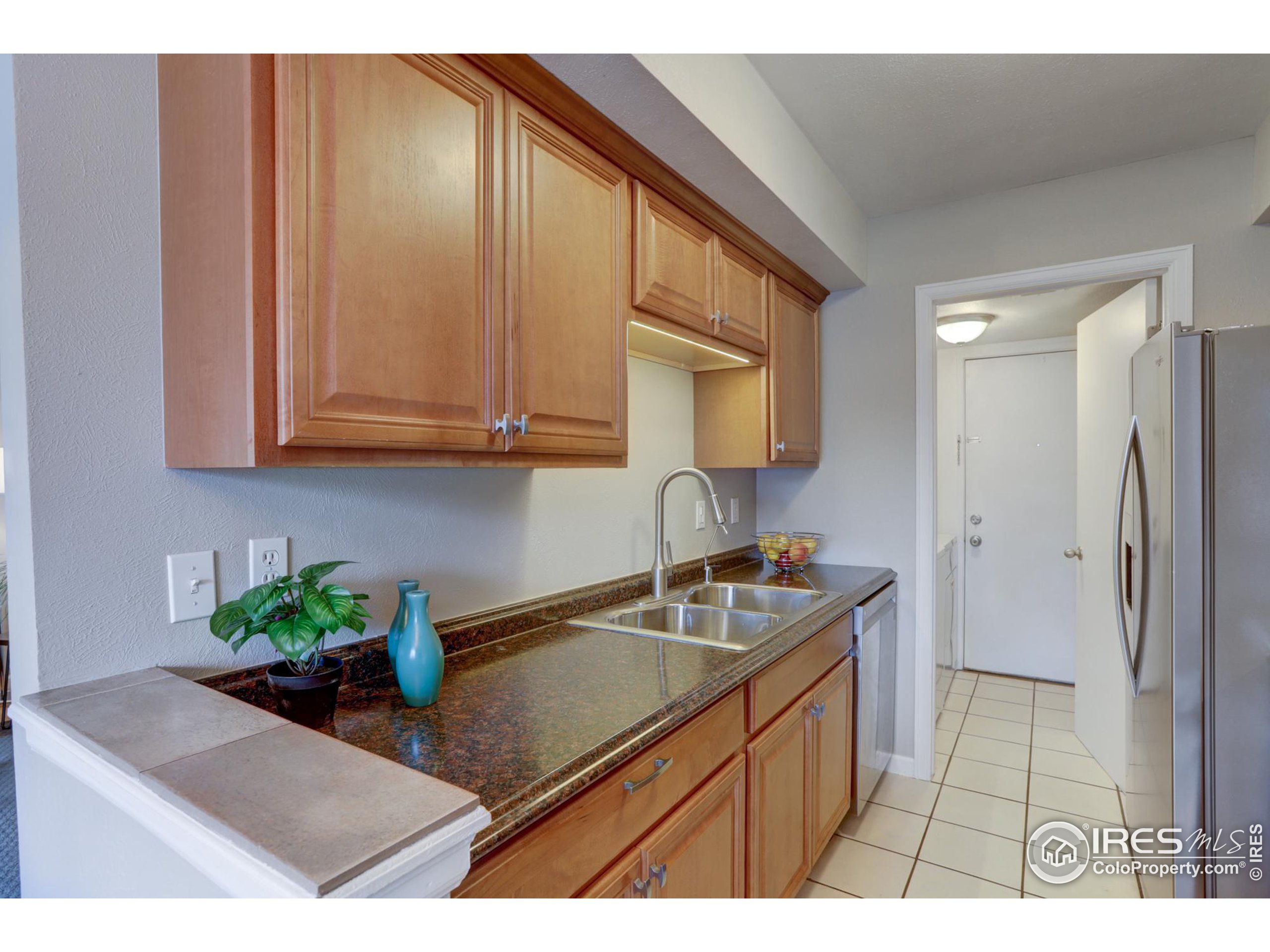 1111 Monroe Dr Unit: B