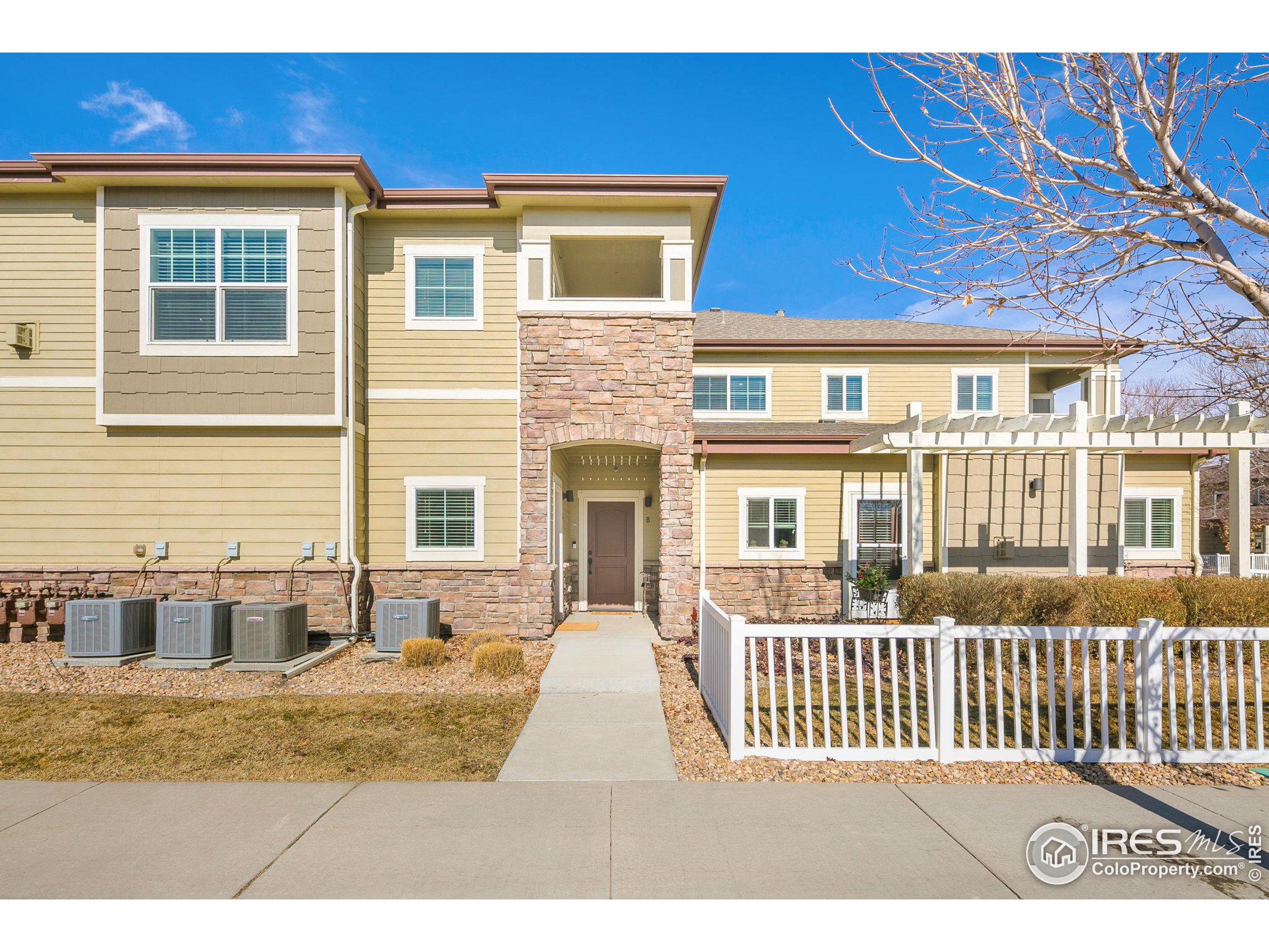 5021 Brookfield Dr Unit: B