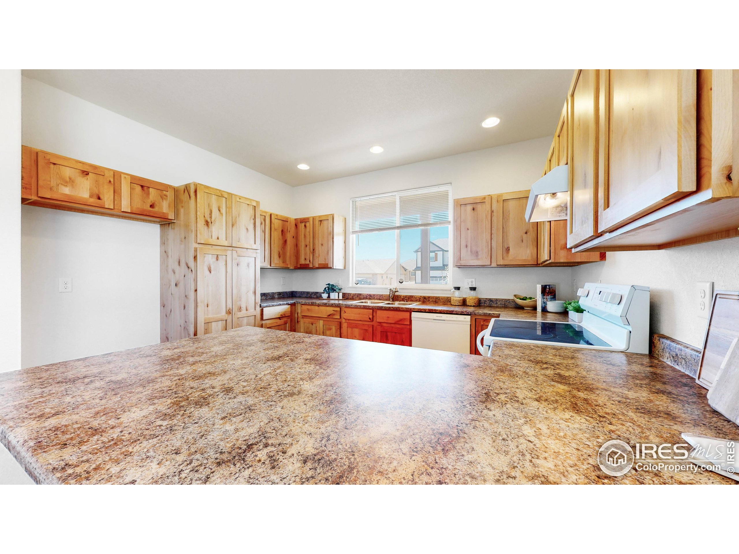 8707 13th St Rd