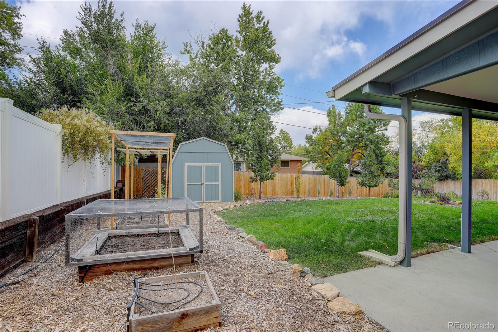 12157 W New Mexico Place