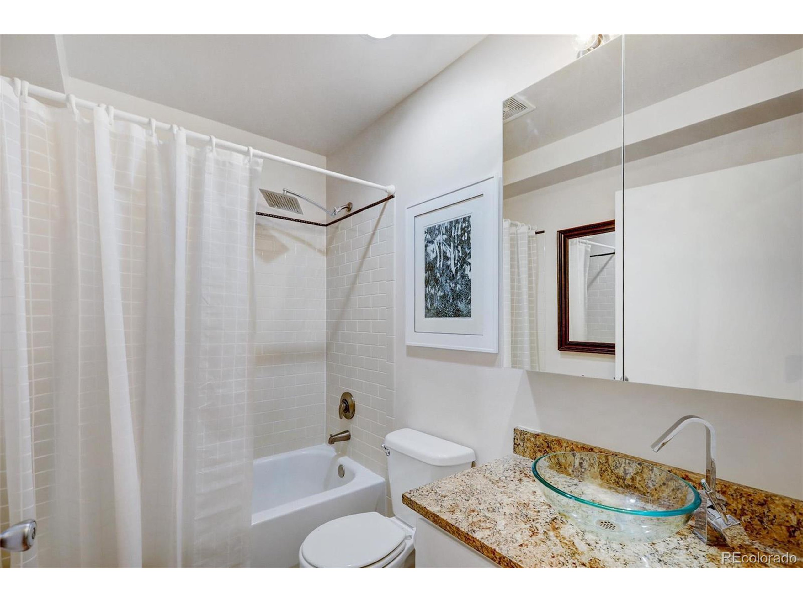 2441 Broadway Unit: 217