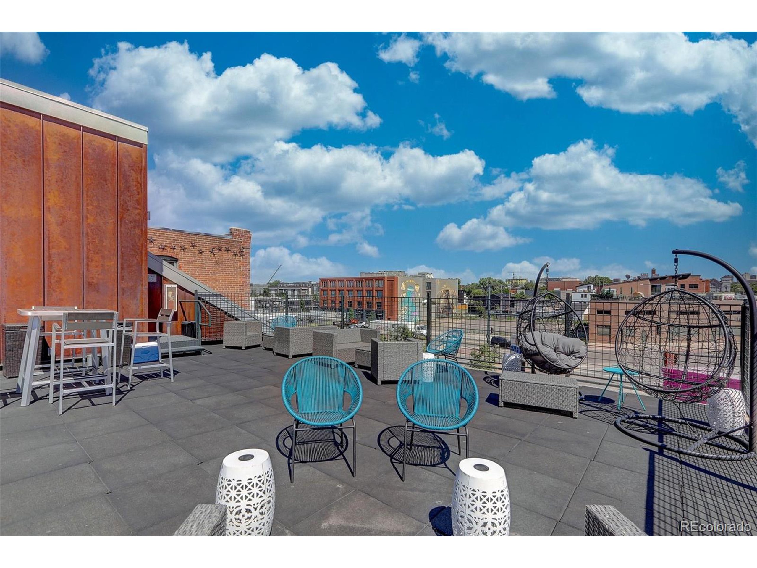 2441 Broadway Unit: 217