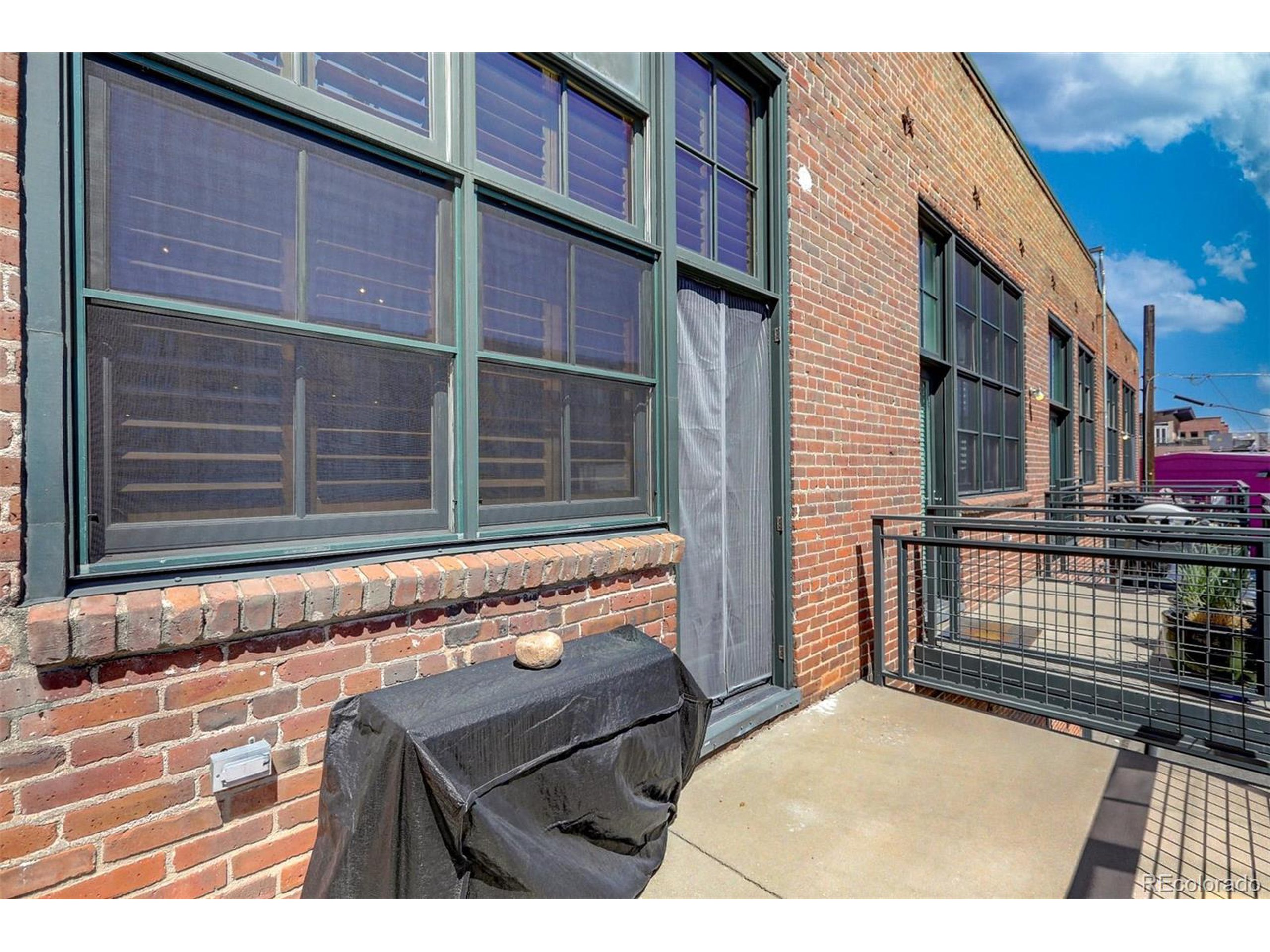 2441 Broadway Unit: 217
