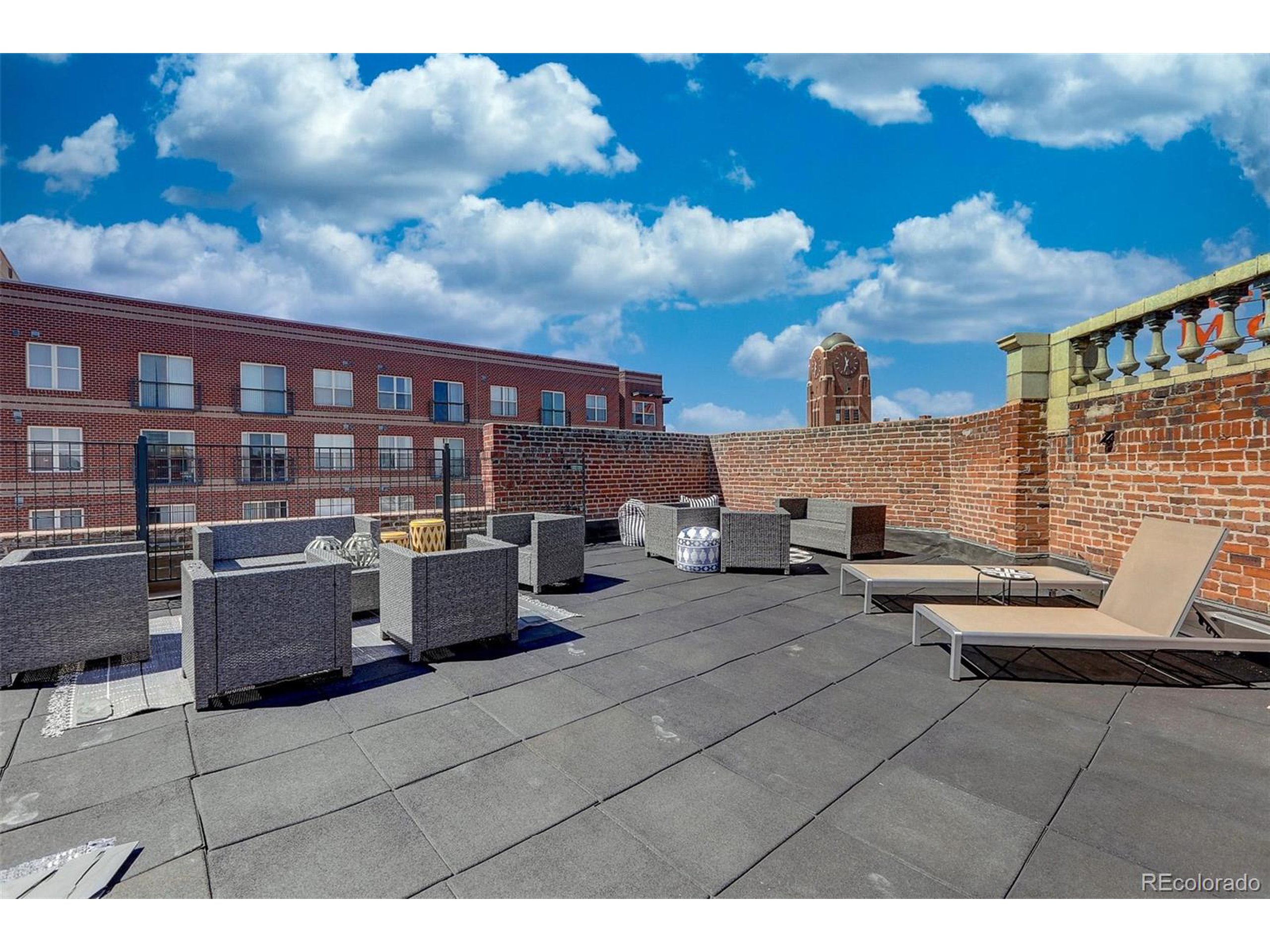 2441 Broadway Unit: 217