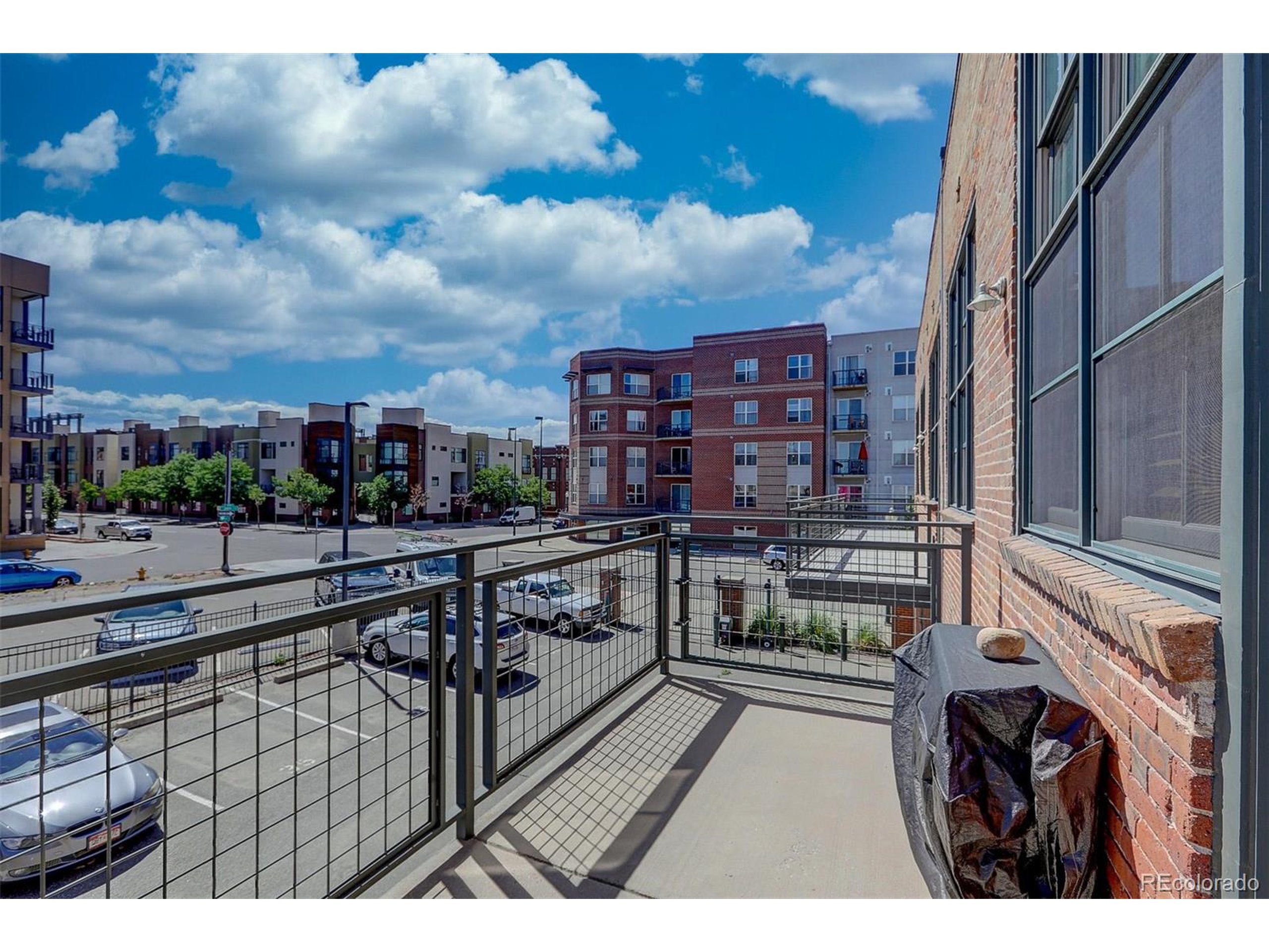 2441 Broadway Unit: 217