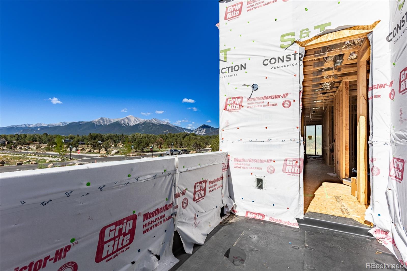 205 Harrison Avenue Unit: B