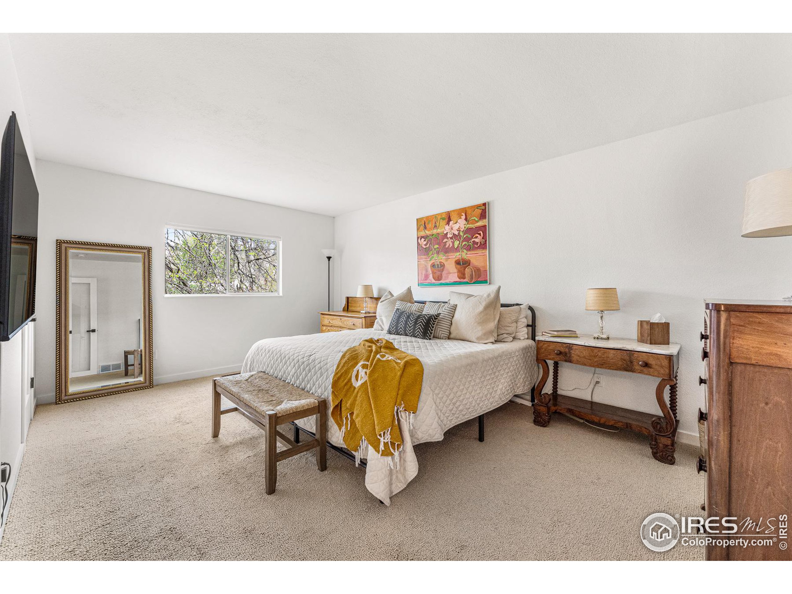 209 Lucerne Dr