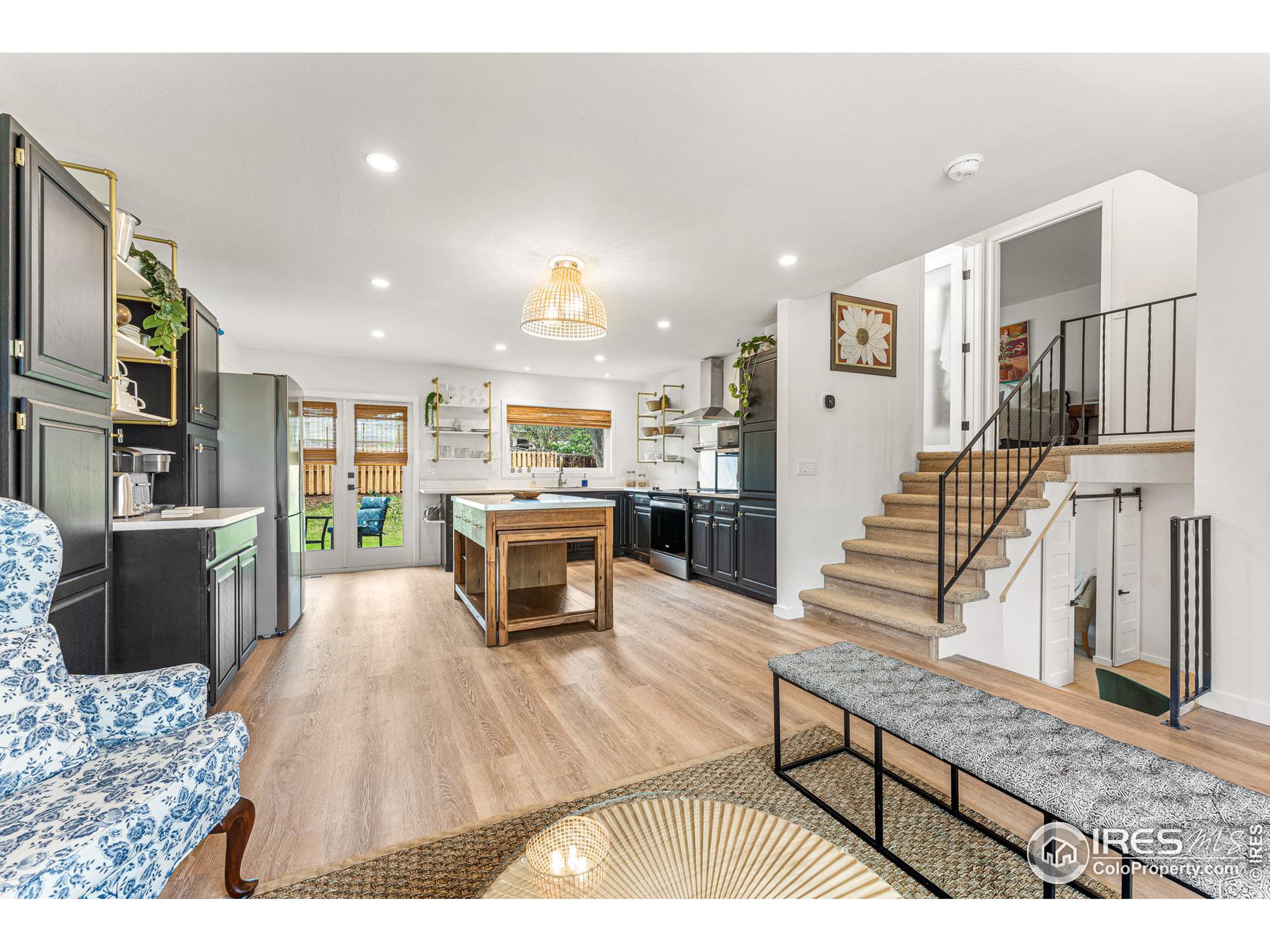 209 Lucerne Dr