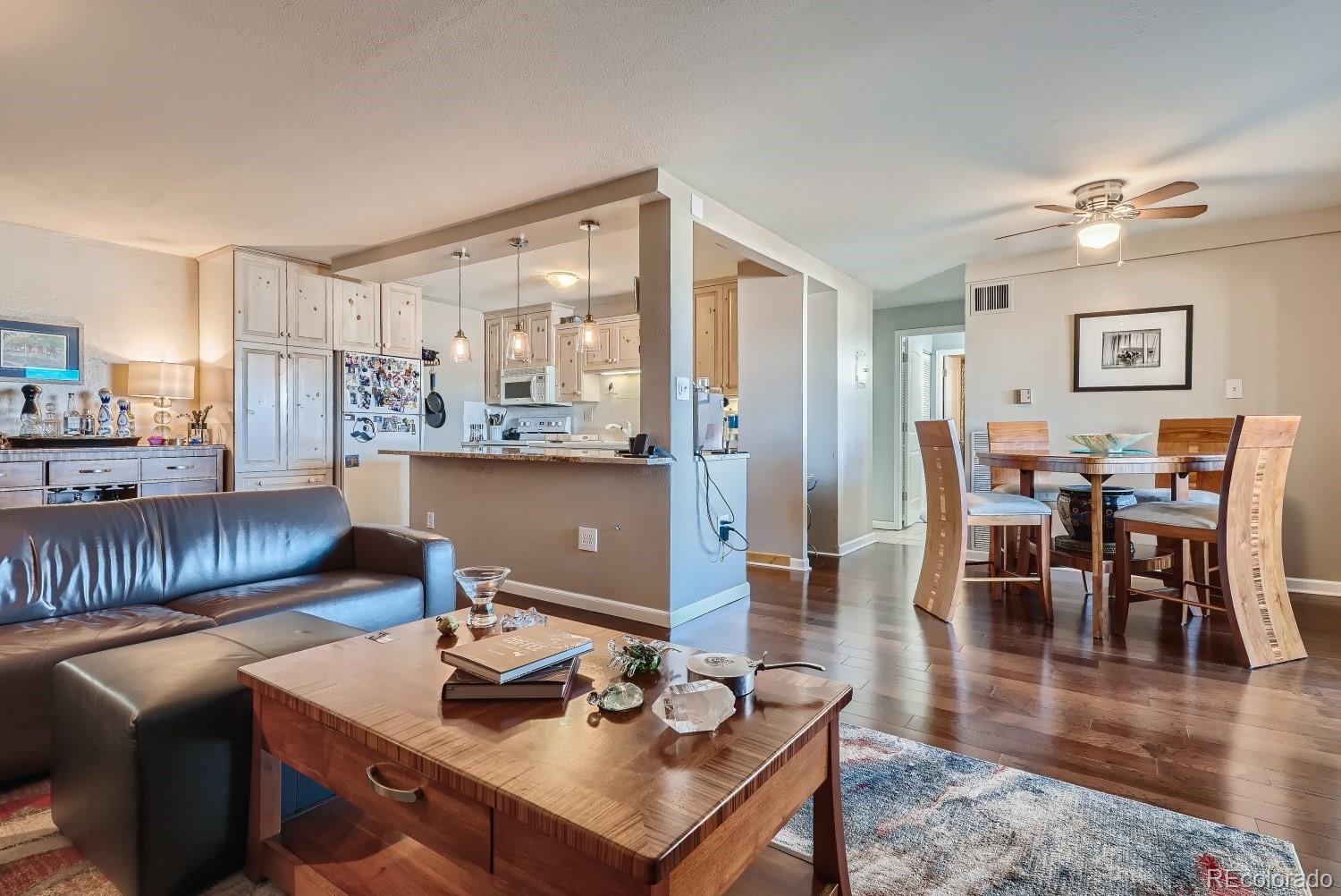2 Adams Street Unit: 905