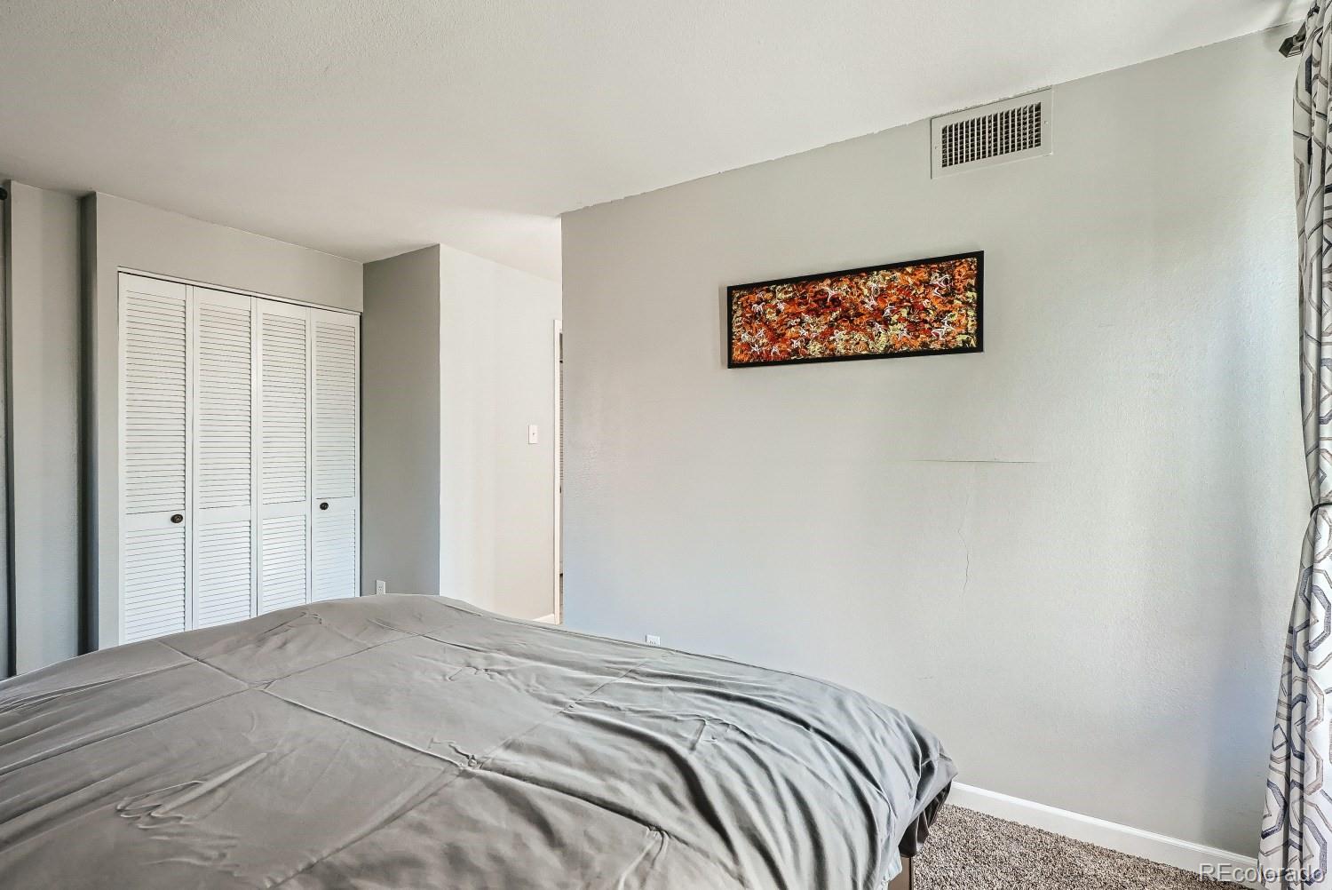 2 Adams Street Unit: 905