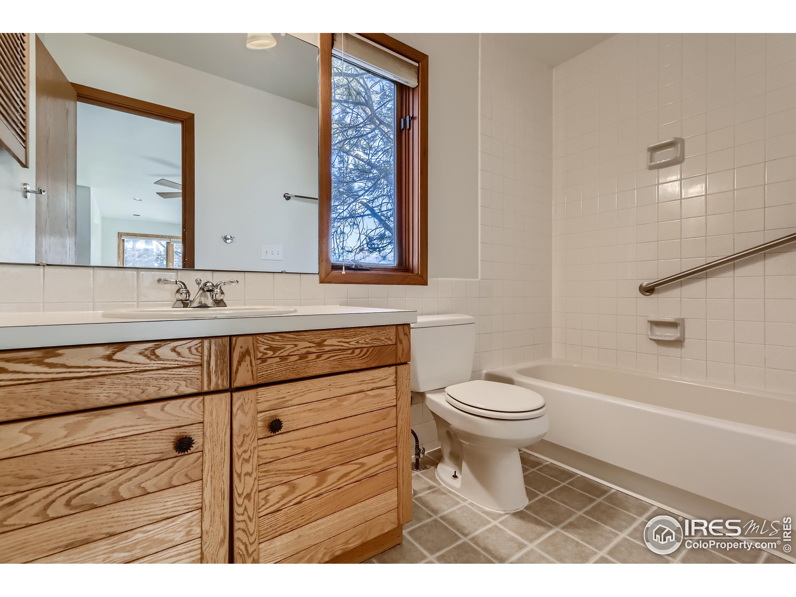 490 Quail Cir