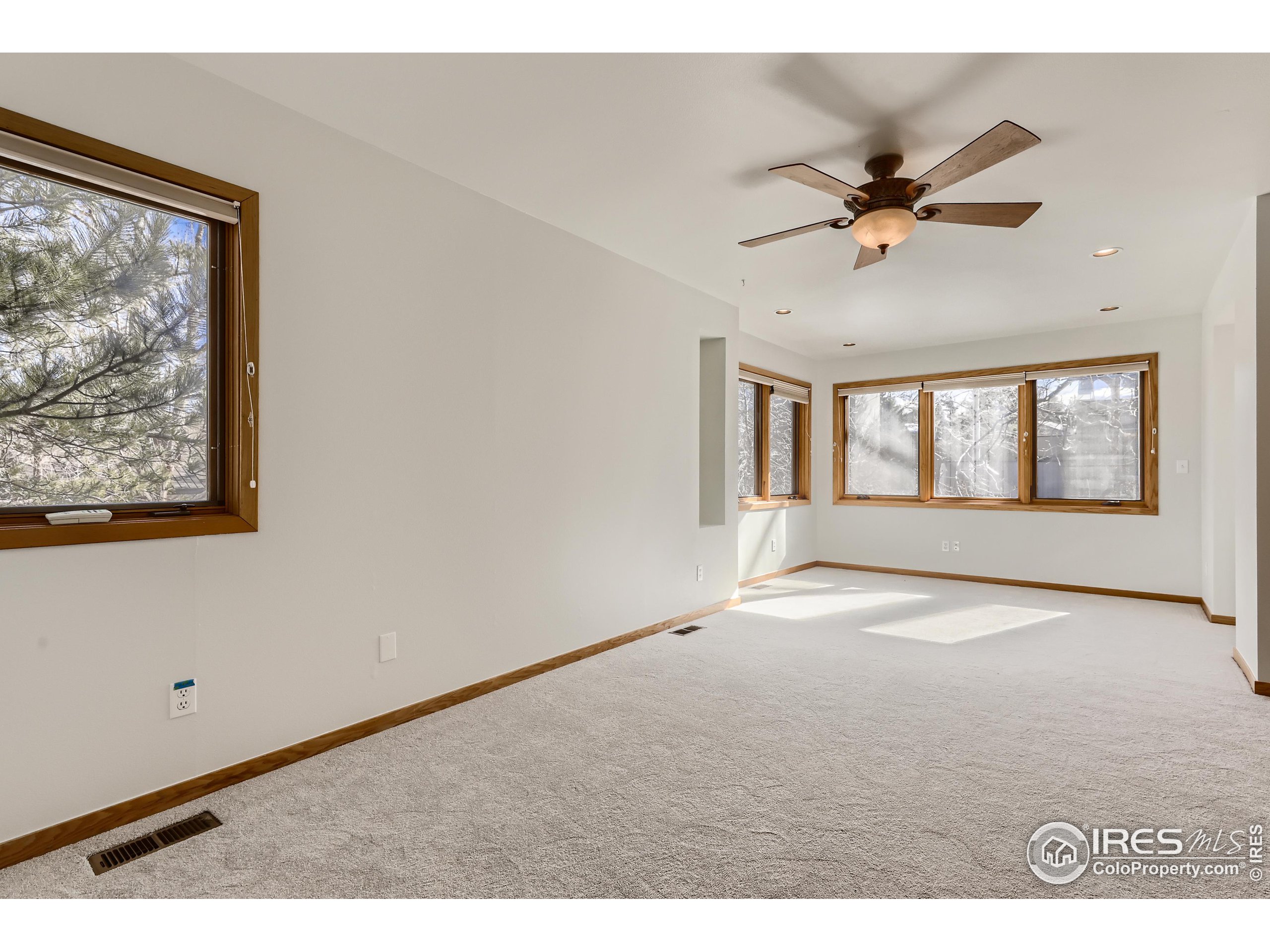490 Quail Cir